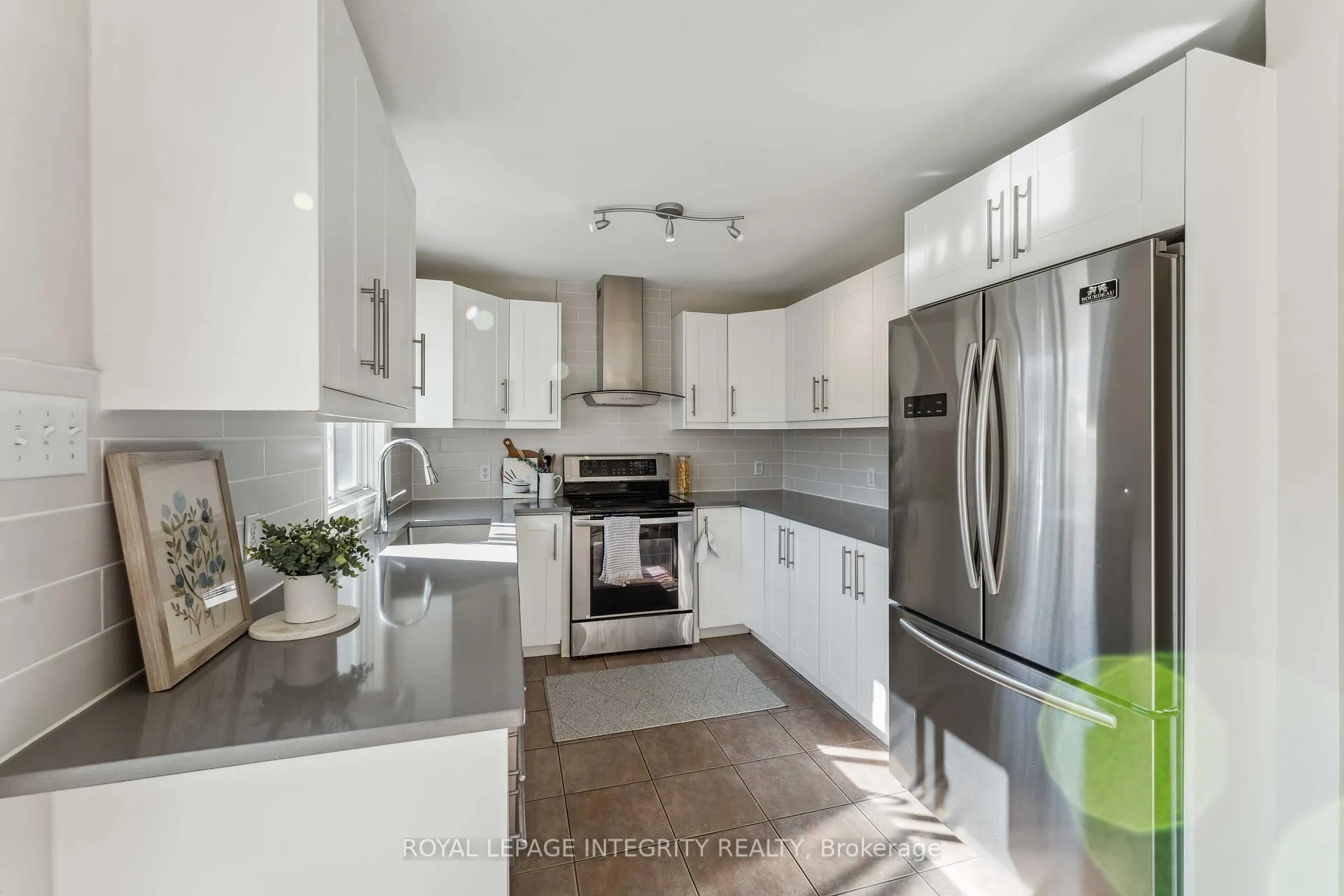 Photo 8 of 7 Windhurst Drive, Ottawa, Barrhaven East — HOMEH