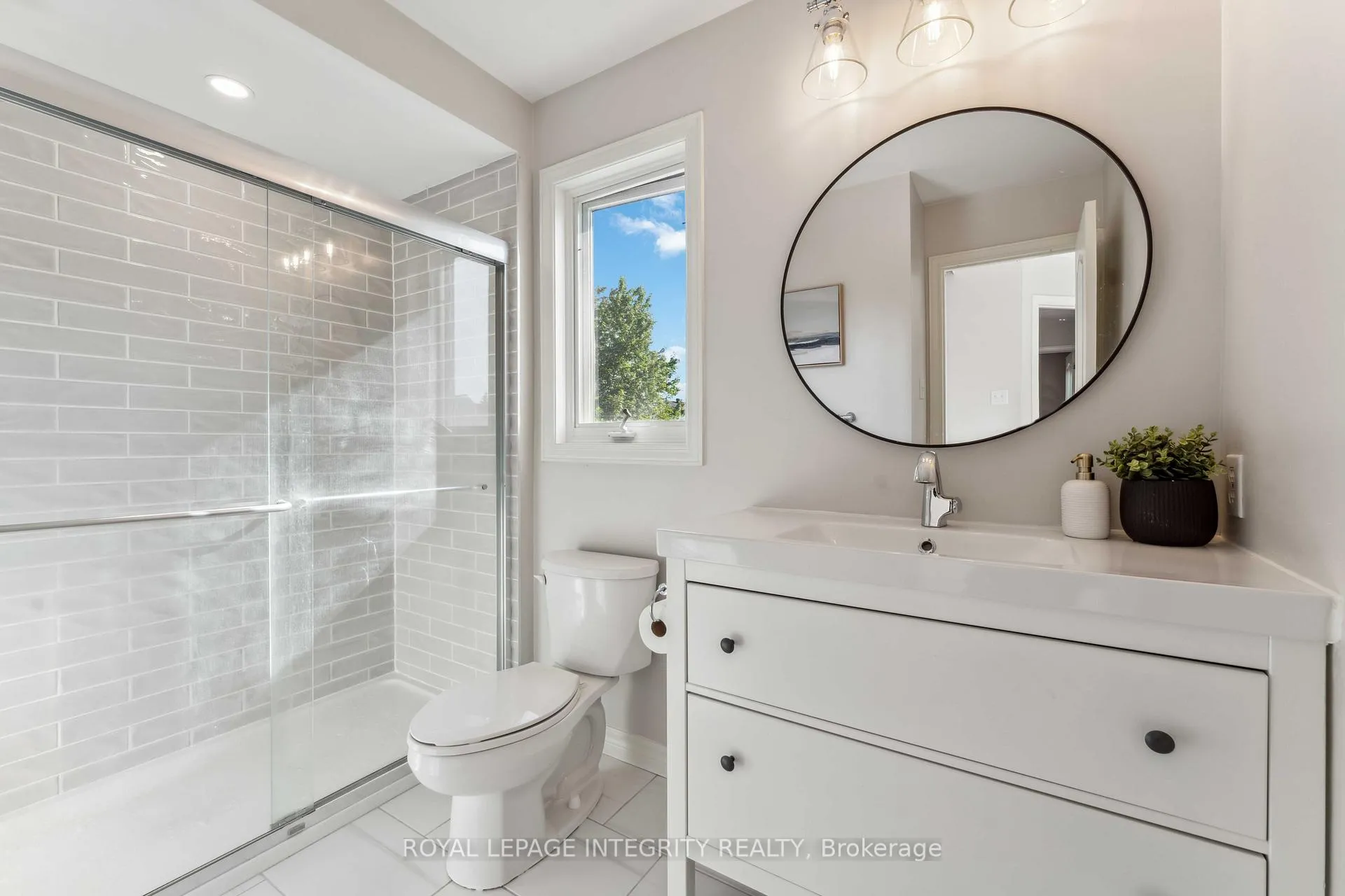 Photo 15 of 7 Windhurst Drive, Ottawa, Barrhaven East — HOMEH