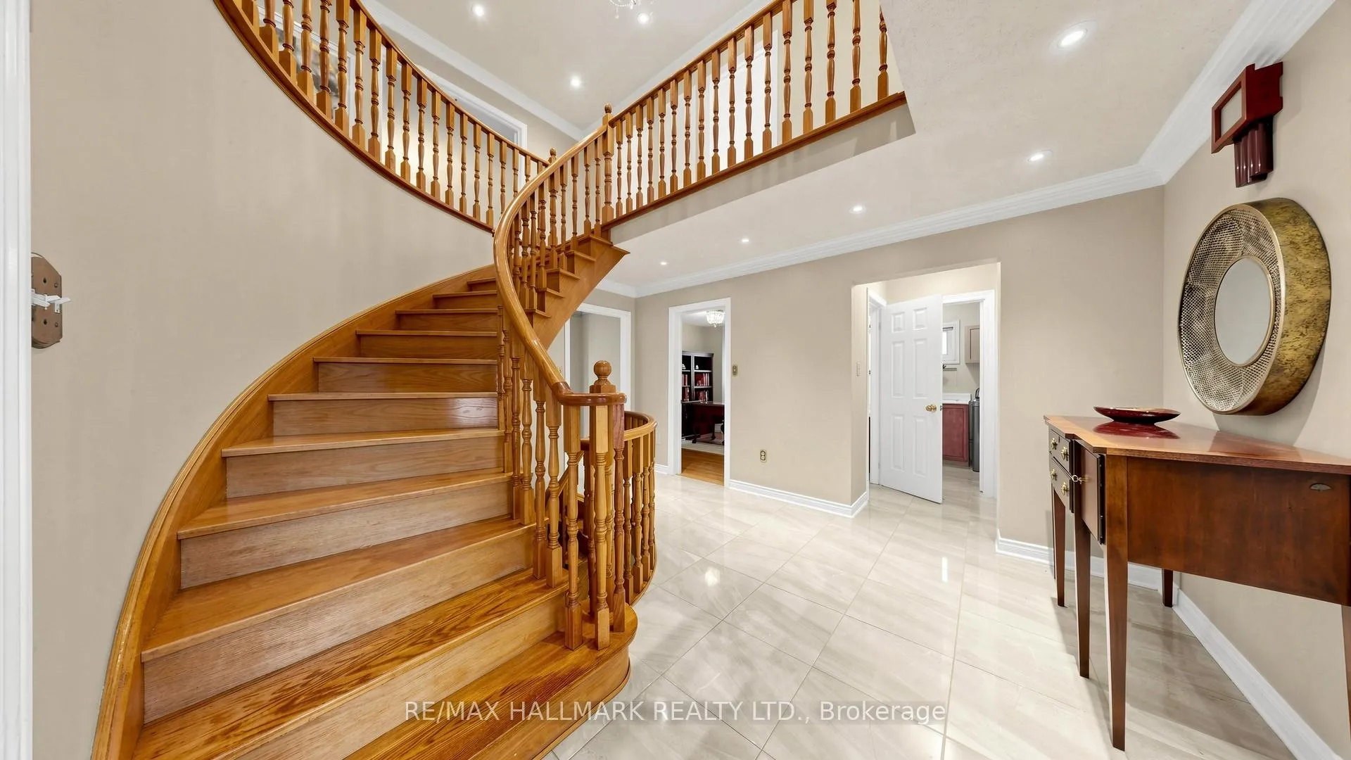 Photo 4 of 77 Cooperage Crescent, Richmond Hill, Westbrook — HOMEH