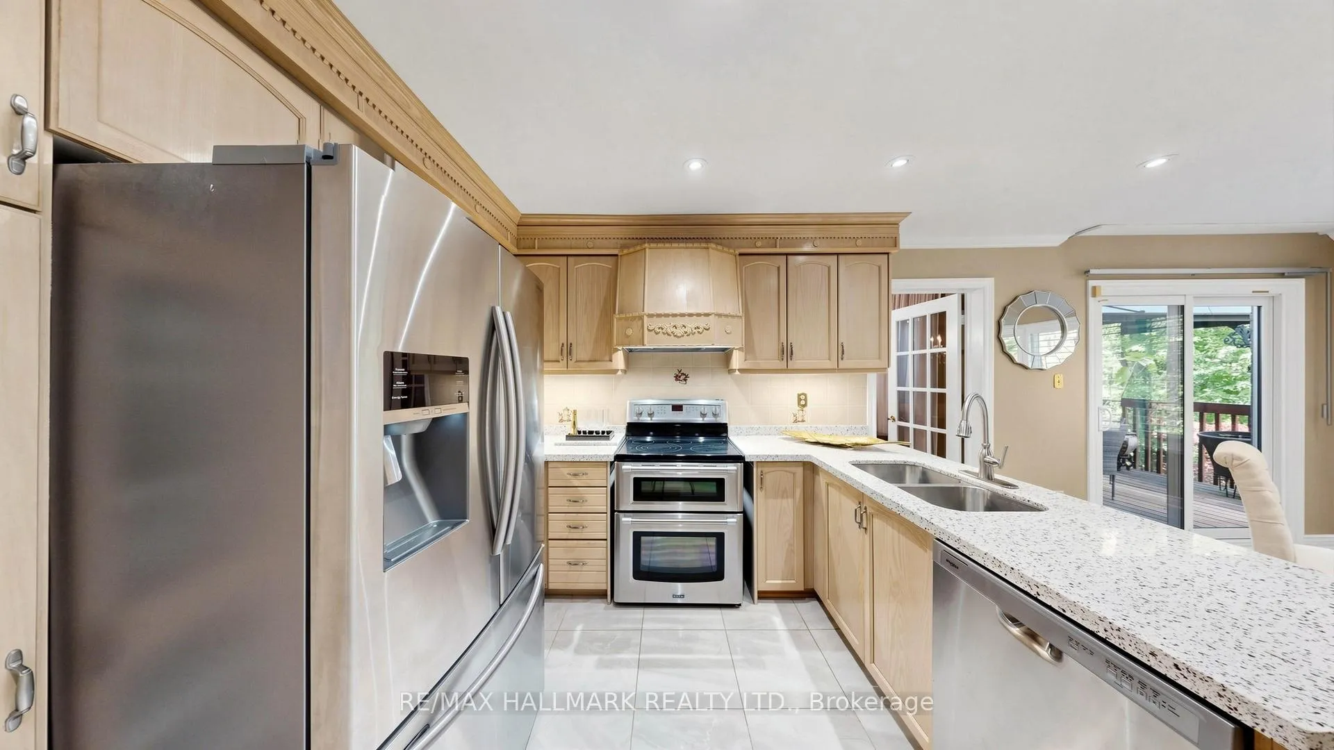 Photo 13 of 77 Cooperage Crescent, Richmond Hill, Westbrook — HOMEH
