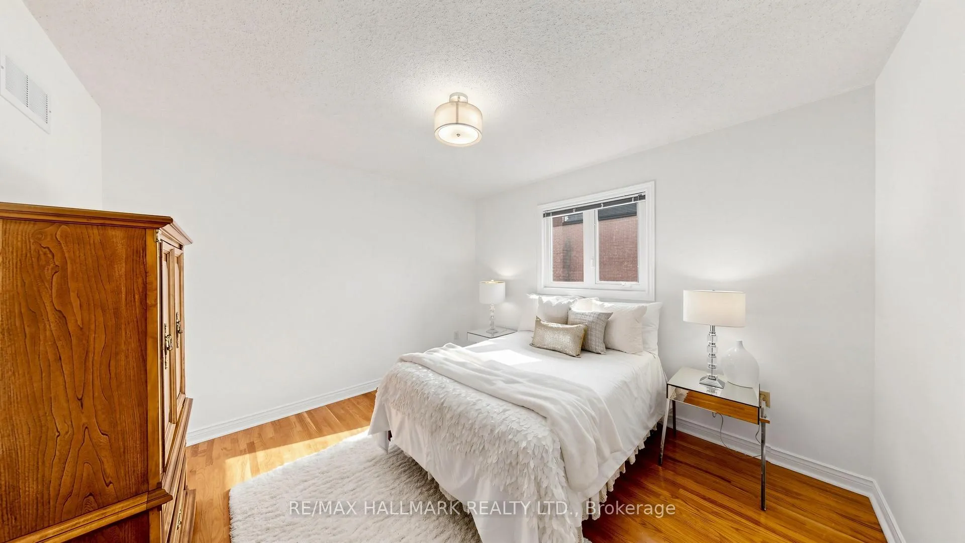 Photo 27 of 77 Cooperage Crescent, Richmond Hill, Westbrook — HOMEH