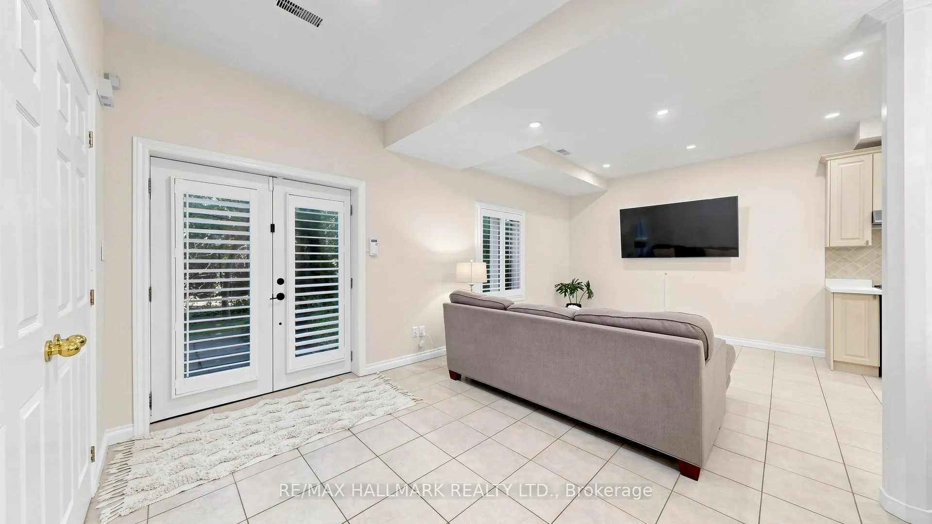 Photo 35 of 77 Cooperage Crescent, Richmond Hill, Westbrook — HOMEH