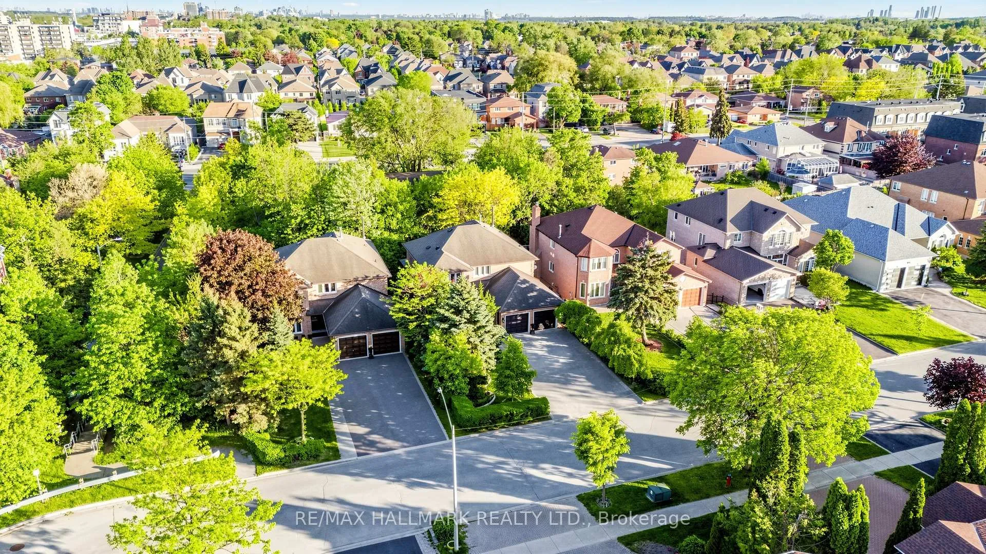 Photo 50 of 77 Cooperage Crescent, Richmond Hill, Westbrook — HOMEH