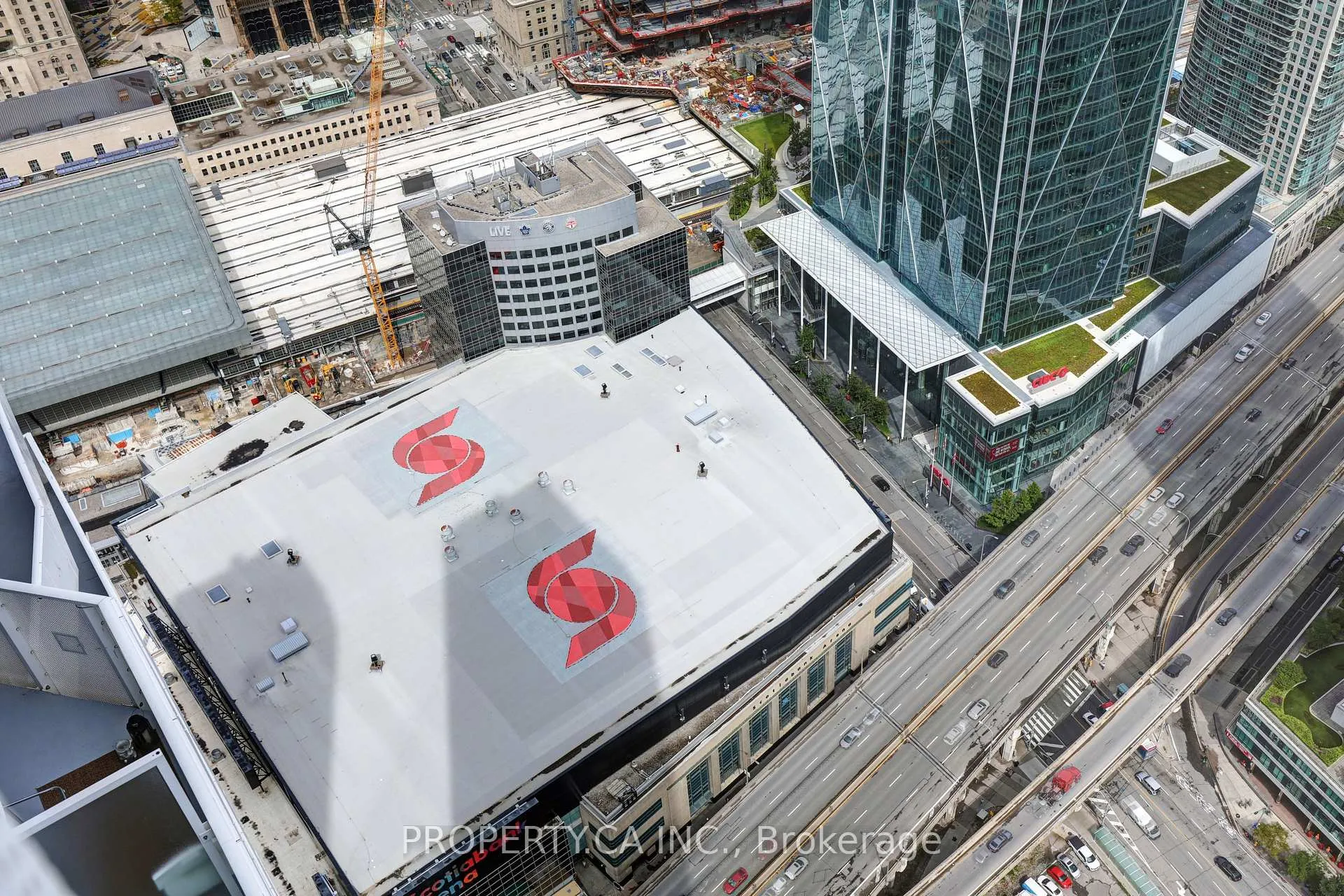 Photo 14 of Unit 6706, 88 Harbour Street, Toronto, Waterfront Communities — HOMEH