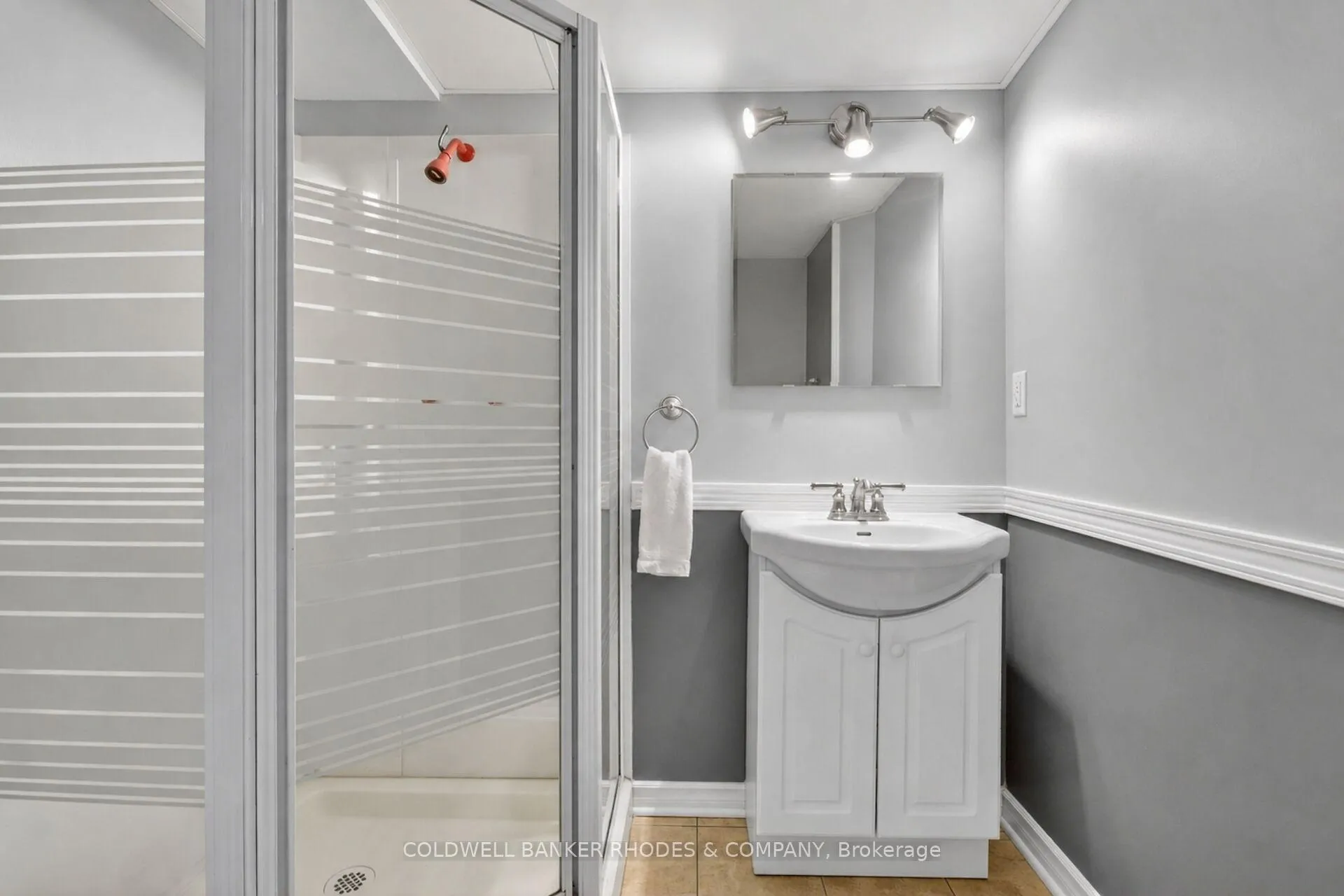Photo 31 of 2439 Autumn Hill Crescent, Ottawa, Blackburn Hamlet (South) — HOMEH