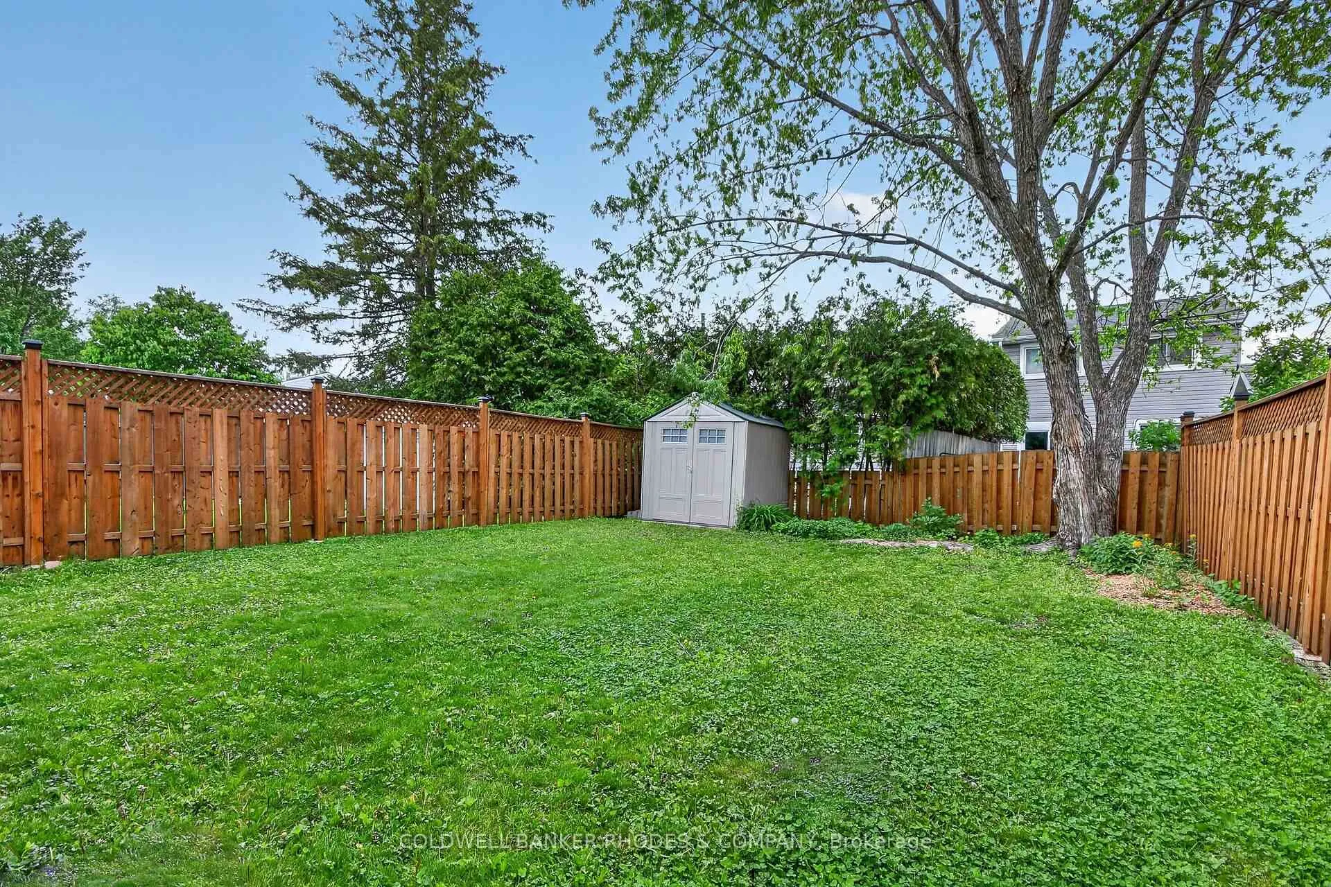 Photo 34 of 2439 Autumn Hill Crescent, Ottawa, Blackburn Hamlet (South) — HOMEH