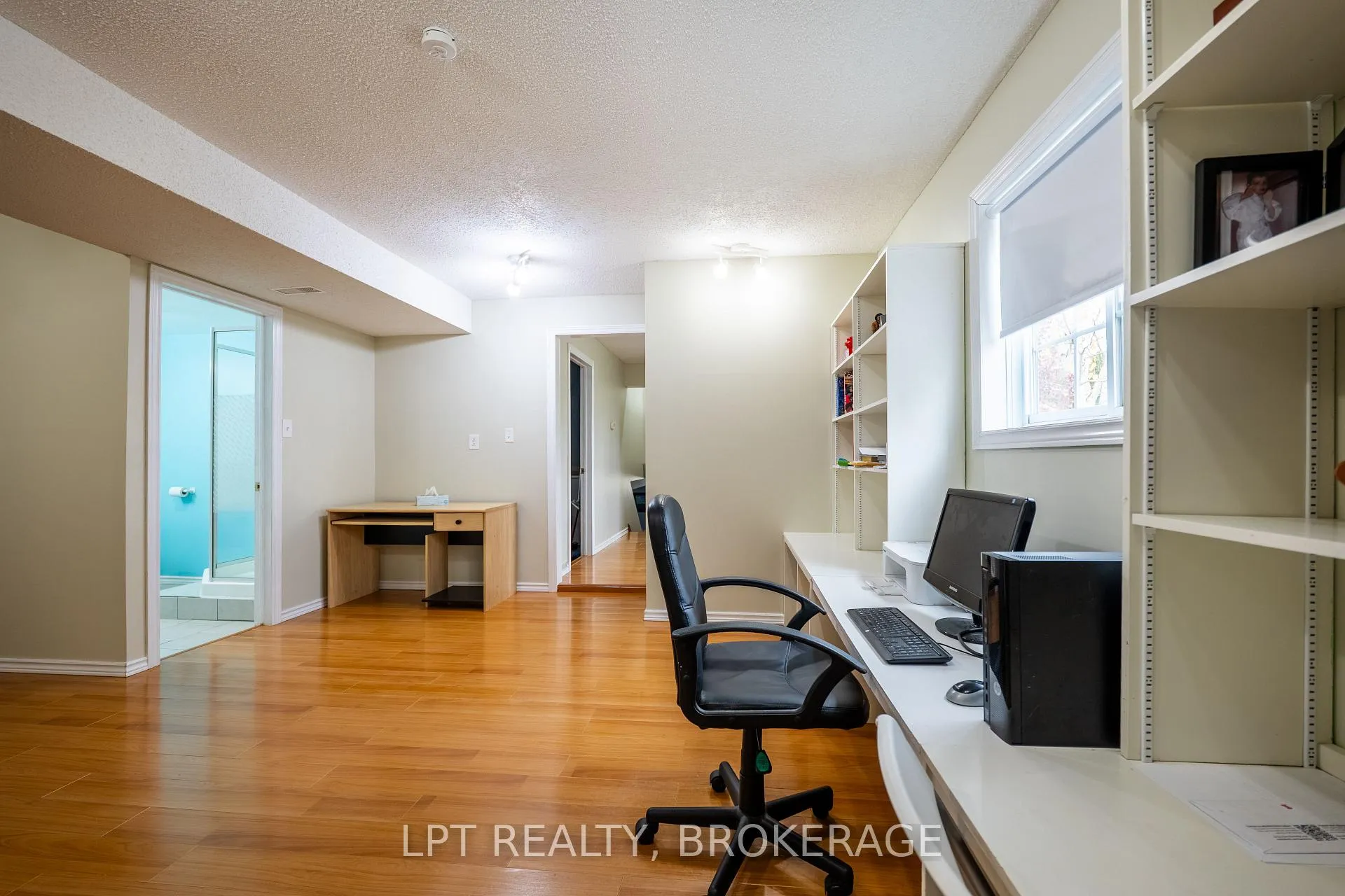 Photo 16 of 2202 Sands Road, Frontenac, Frontenac South — HOMEH