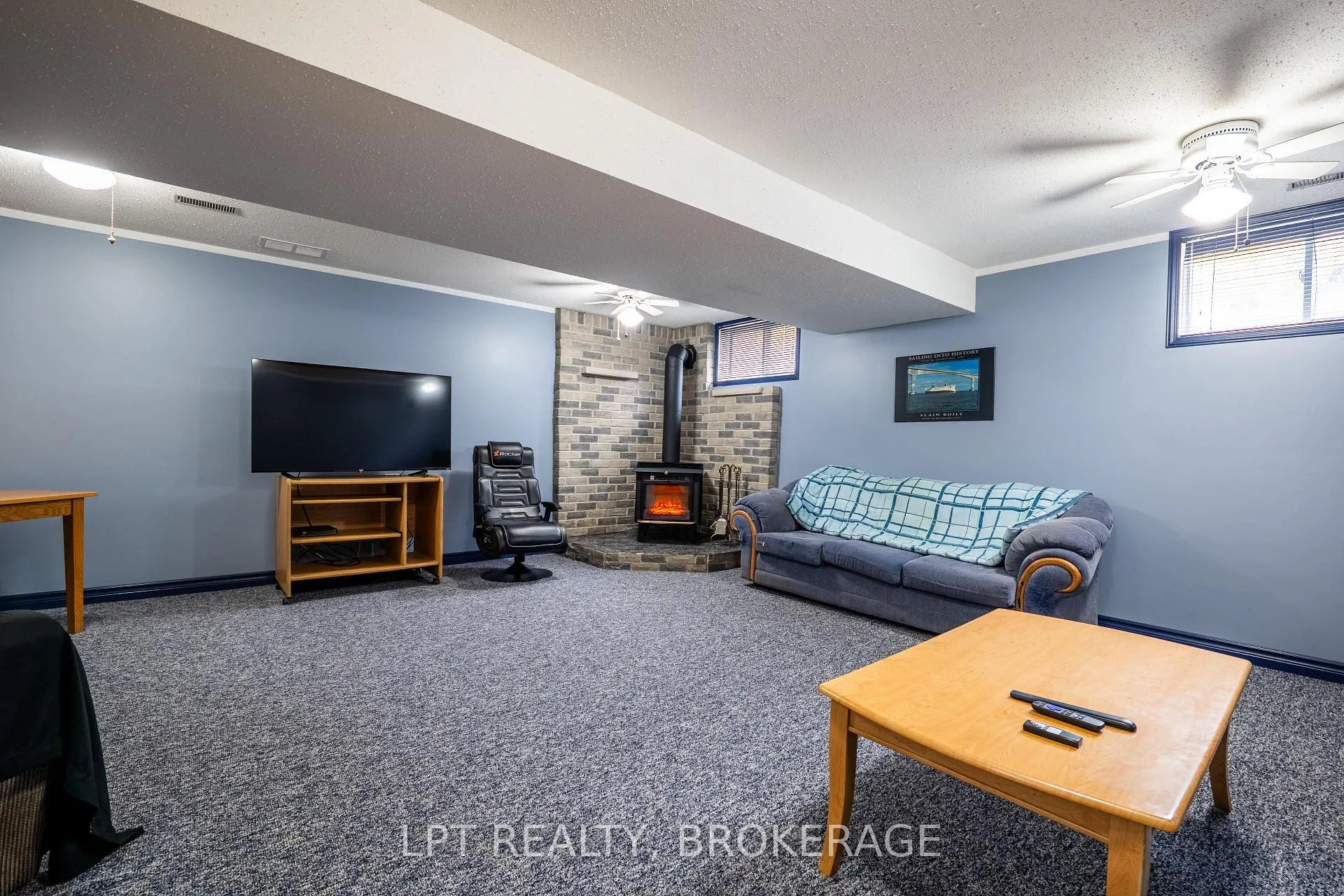 Photo 21 of 2202 Sands Road, Frontenac, Frontenac South — HOMEH