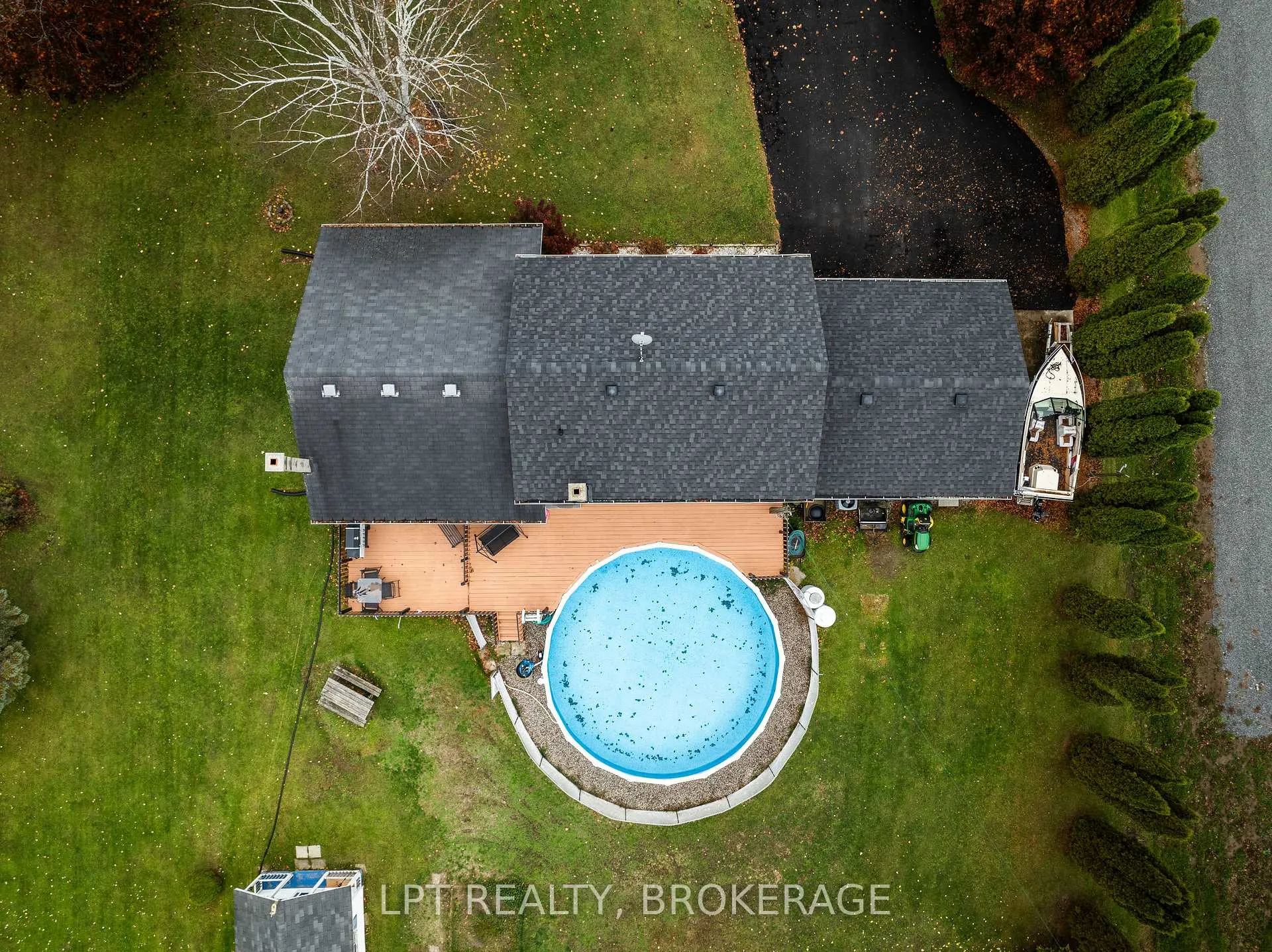 Photo 38 of 2202 Sands Road, Frontenac, Frontenac South — HOMEH