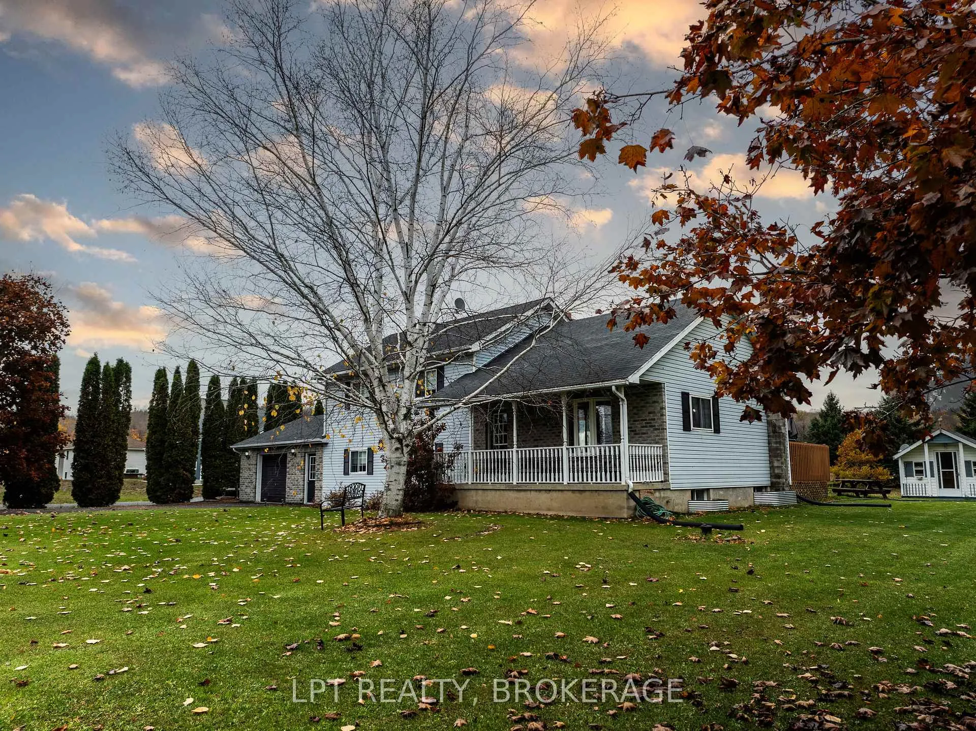 Photo 39 of 2202 Sands Road, Frontenac, Frontenac South — HOMEH