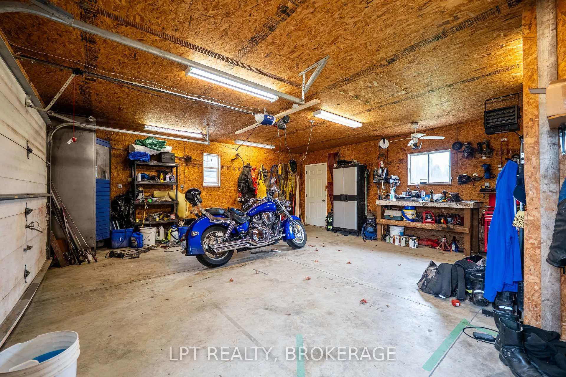 Photo 43 of 2202 Sands Road, Frontenac, Frontenac South — HOMEH