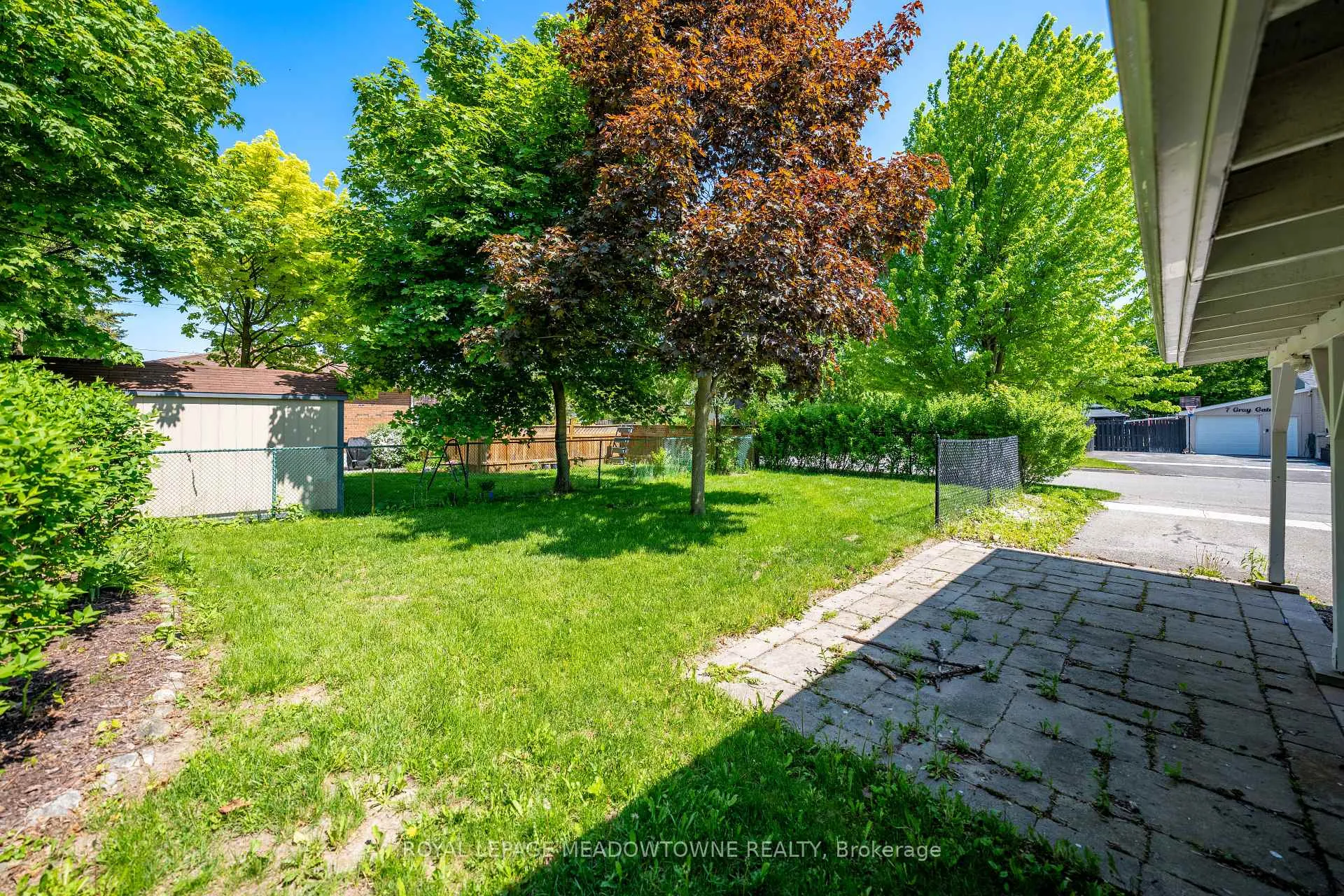 Photo 26 of 6 Gray Gate, Halton Hills, Georgetown — HOMEH