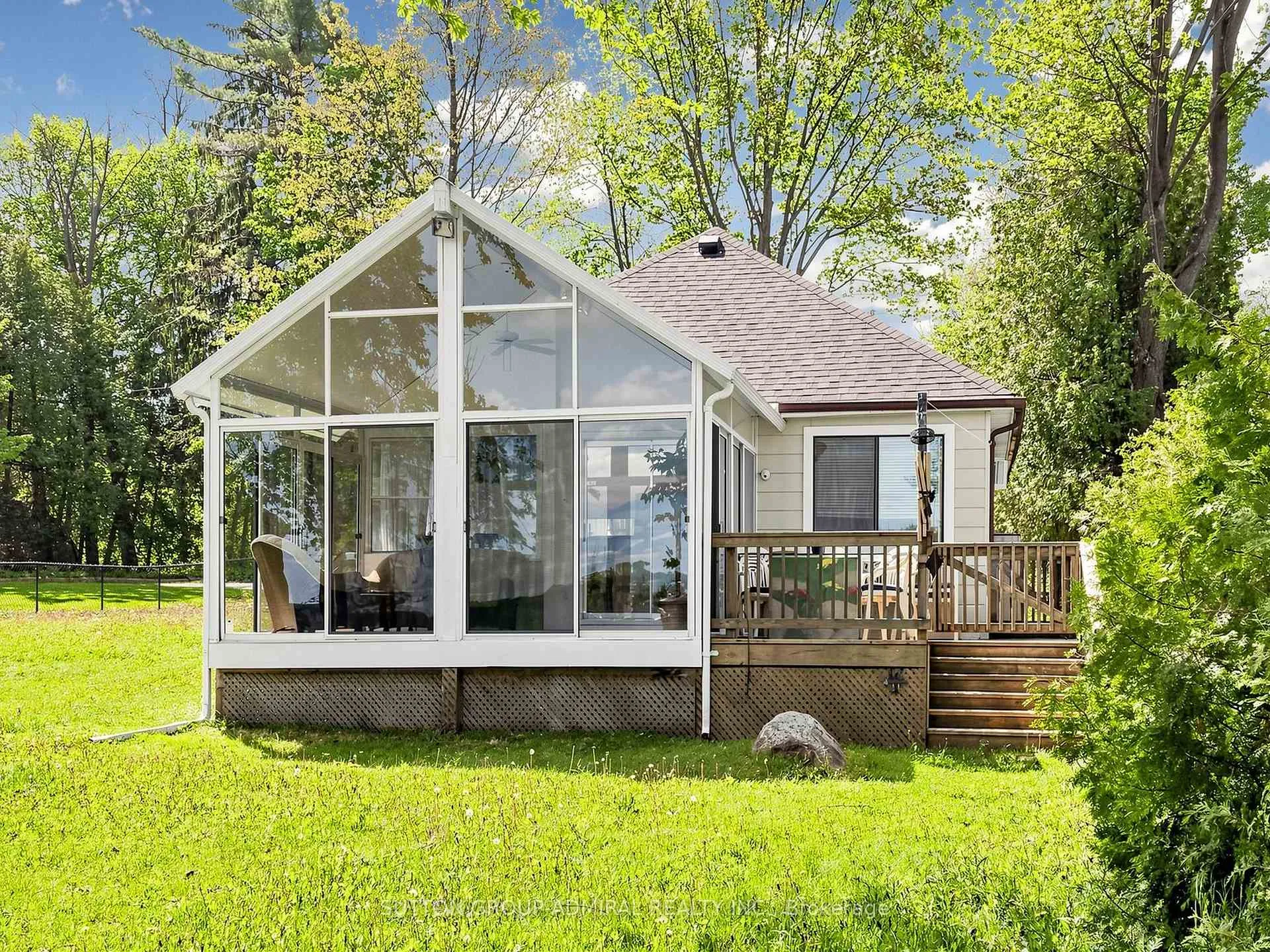 Photo 1 of 770 Cedarvale Drive, Innisfil, Rural Innisfil — HOMEH