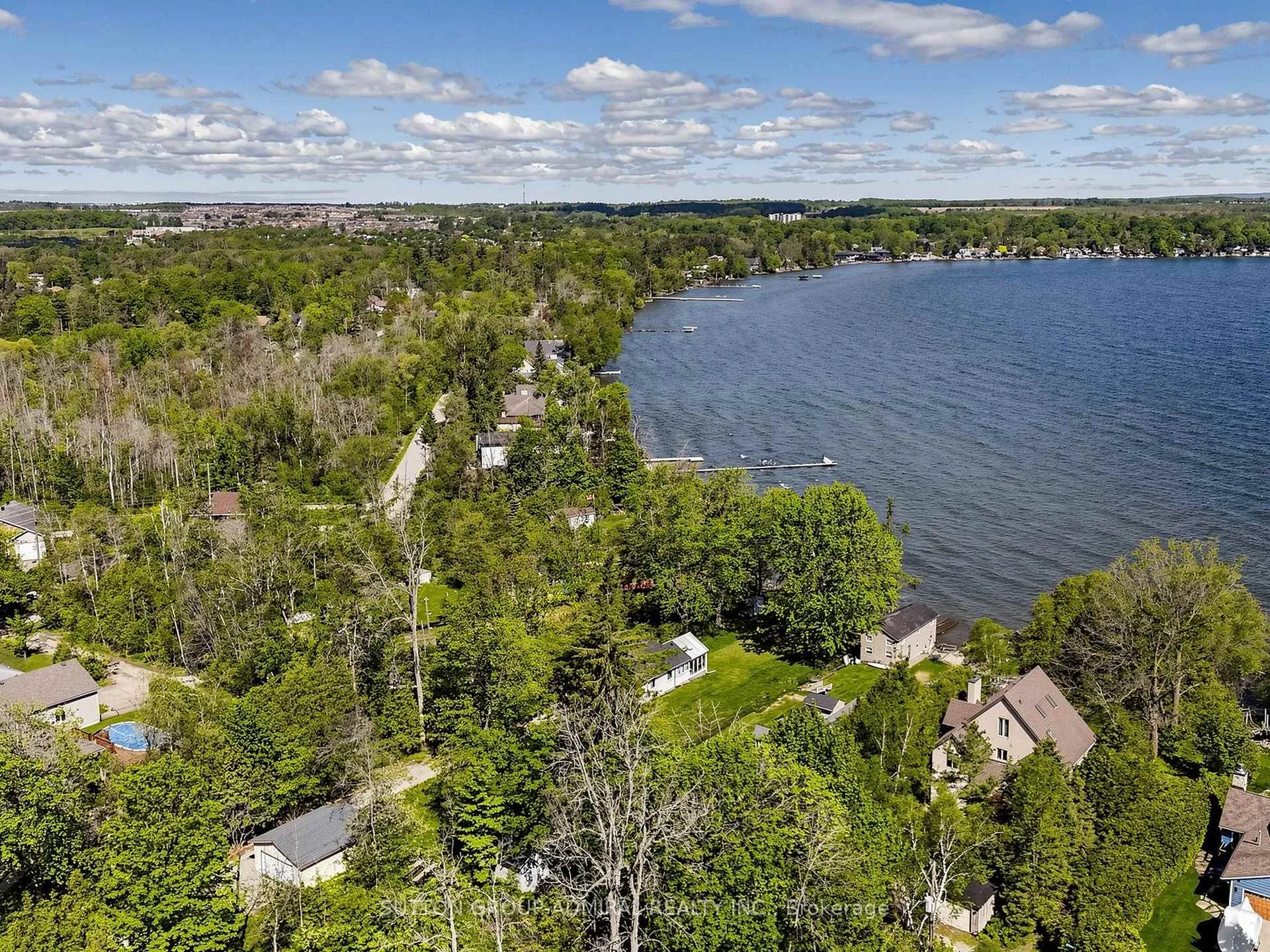 Photo 5 of 770 Cedarvale Drive, Innisfil, Rural Innisfil — HOMEH