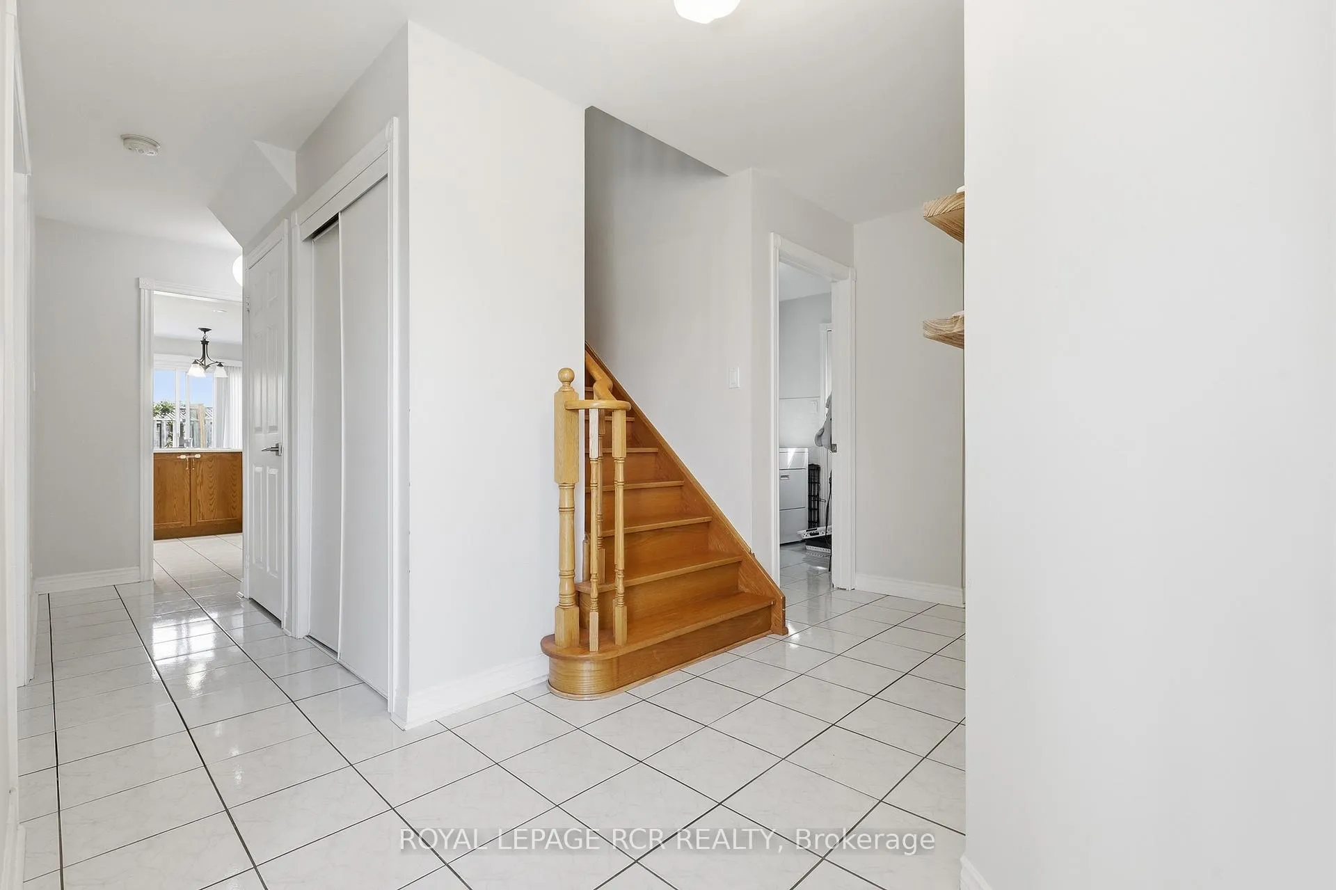Photo 3 of 50 Whitbread Avenue, Caledon, Bolton East — HOMEH