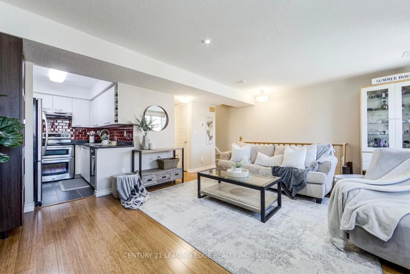Photo 9 of Unit 608, 75 Weldrick Road E, Richmond Hill, Observatory — HOMEH