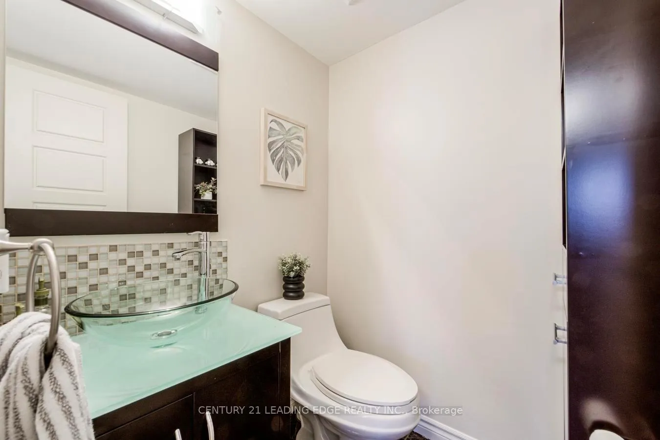 Photo 16 of Unit 608, 75 Weldrick Road E, Richmond Hill, Observatory — HOMEH