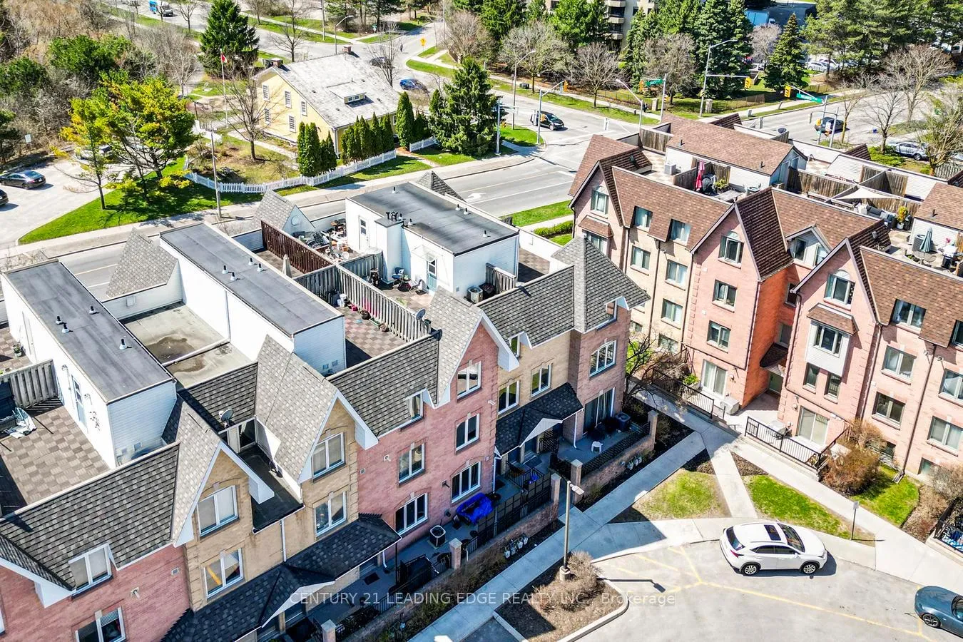 Photo 39 of Unit 608, 75 Weldrick Road E, Richmond Hill, Observatory — HOMEH