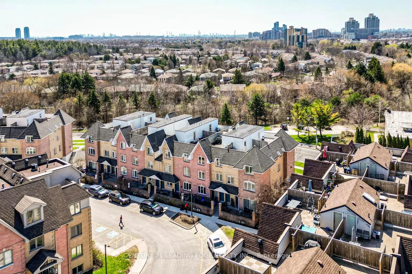 Photo 43 of Unit 608, 75 Weldrick Road E, Richmond Hill, Observatory — HOMEH