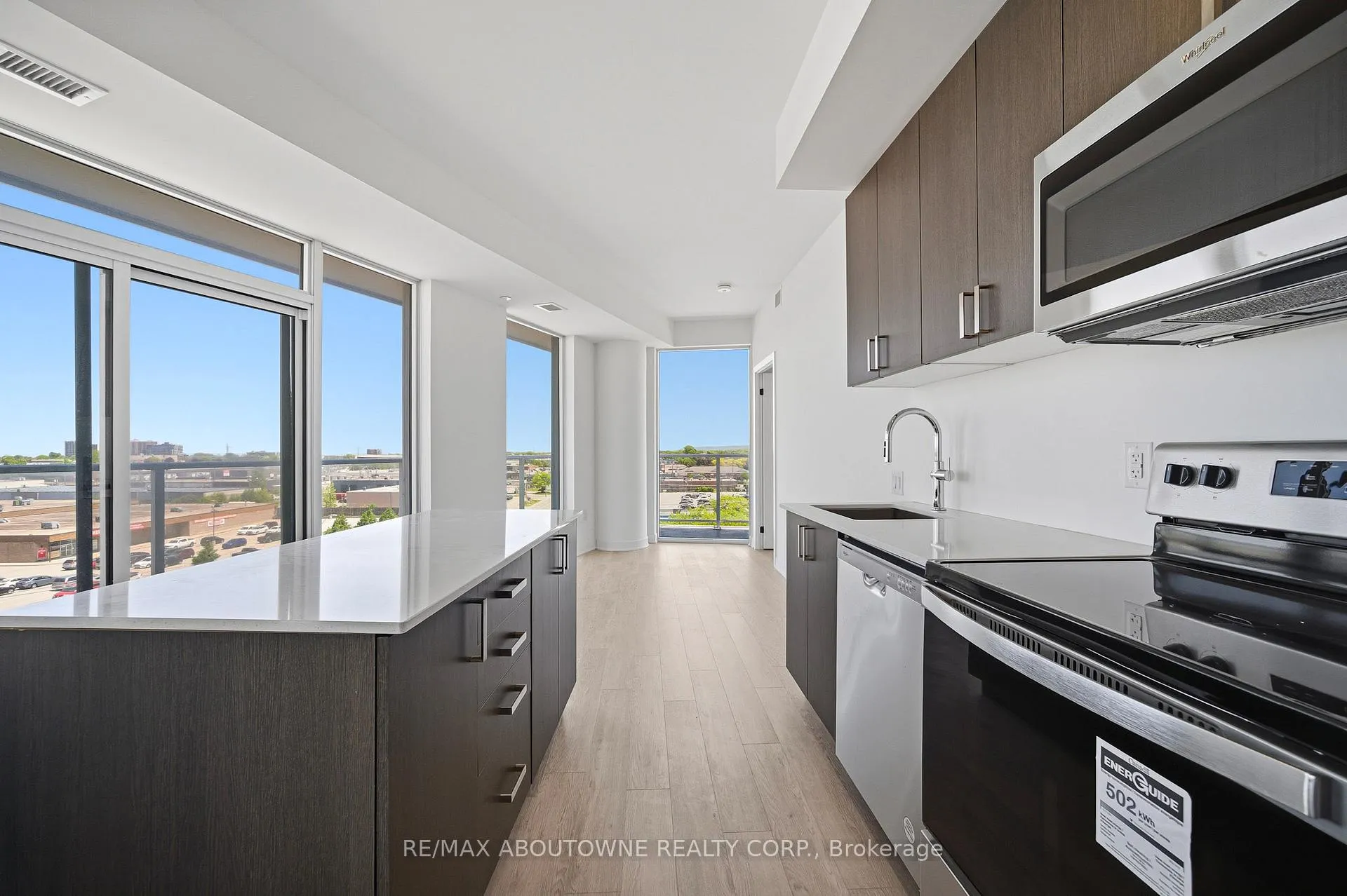 Photo 13 of Unit 516, 2782 Barton Street, Hamilton, Riverdale — HOMEH