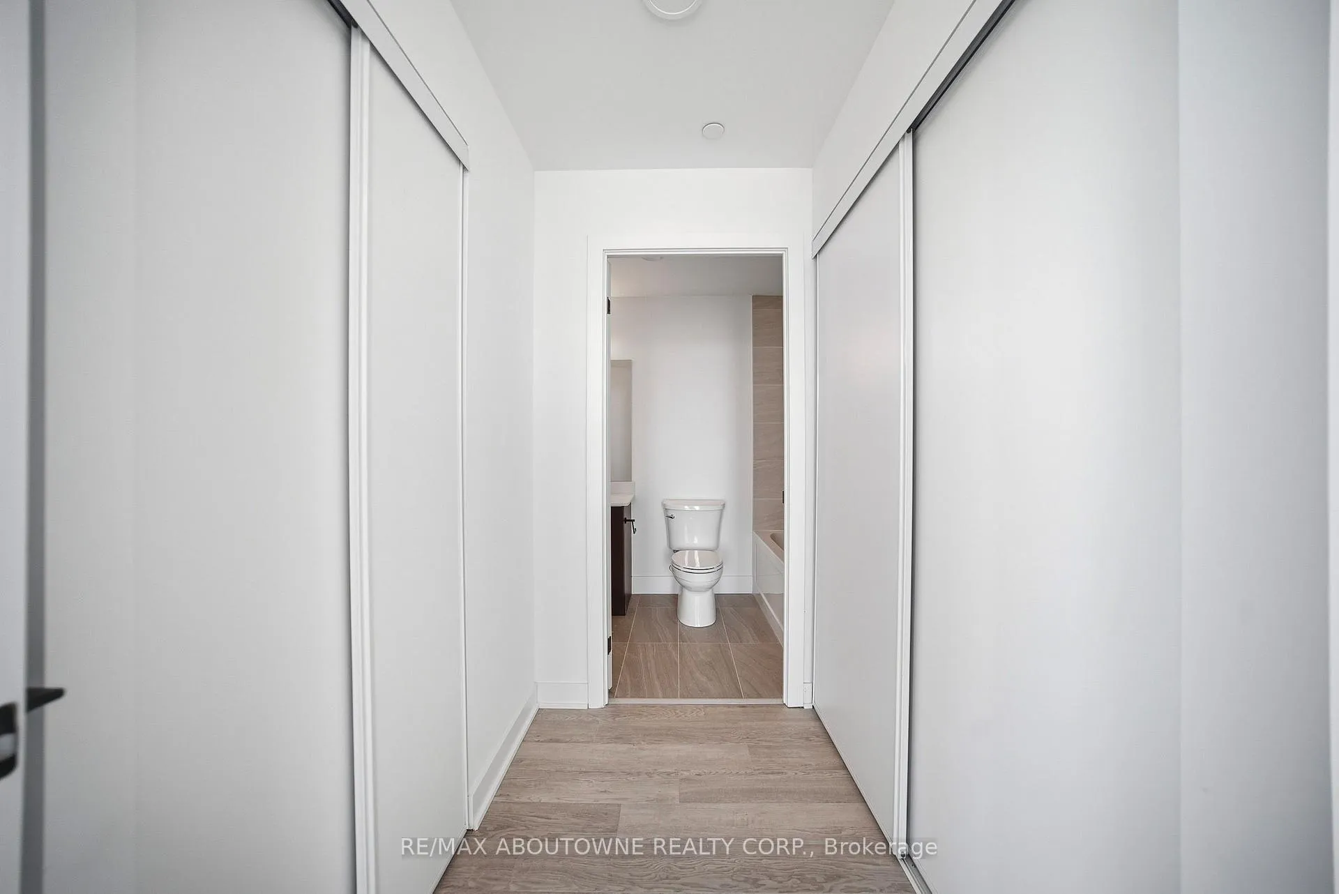 Photo 20 of Unit 516, 2782 Barton Street, Hamilton, Riverdale — HOMEH