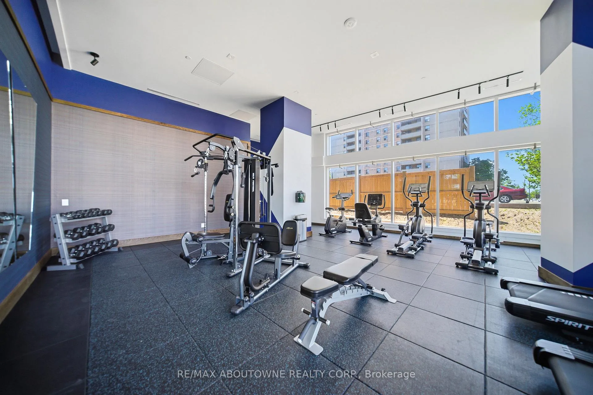 Photo 25 of Unit 516, 2782 Barton Street, Hamilton, Riverdale — HOMEH