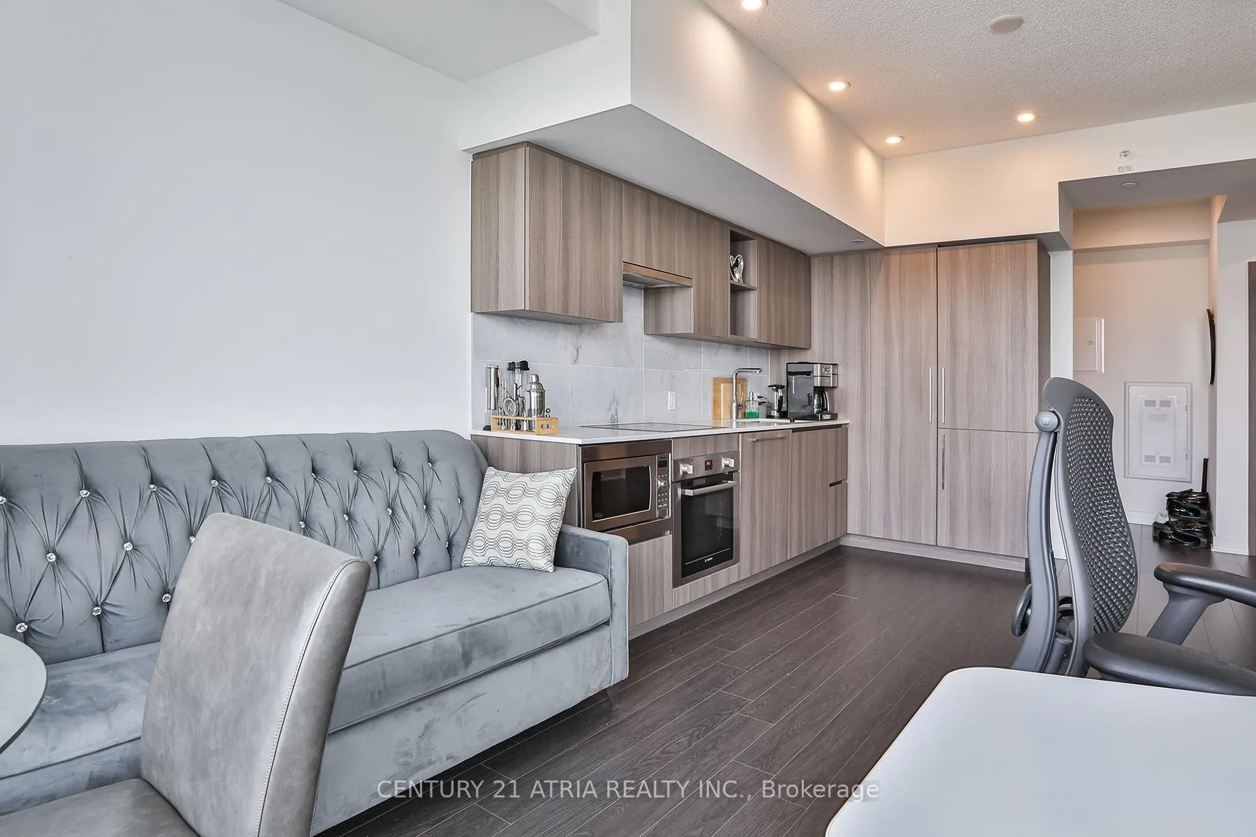 Photo 6 of Unit 3715, 19 Bathurst Street, Toronto, Waterfront Communities — HOMEH