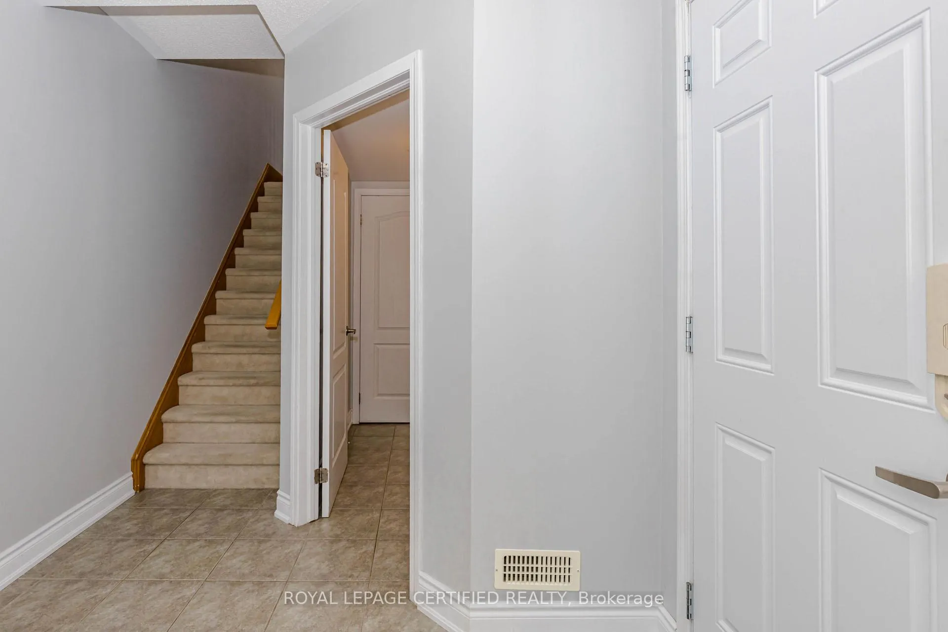 Photo 5 of 557 Speyer Circle, Milton, Harrison — HOMEH