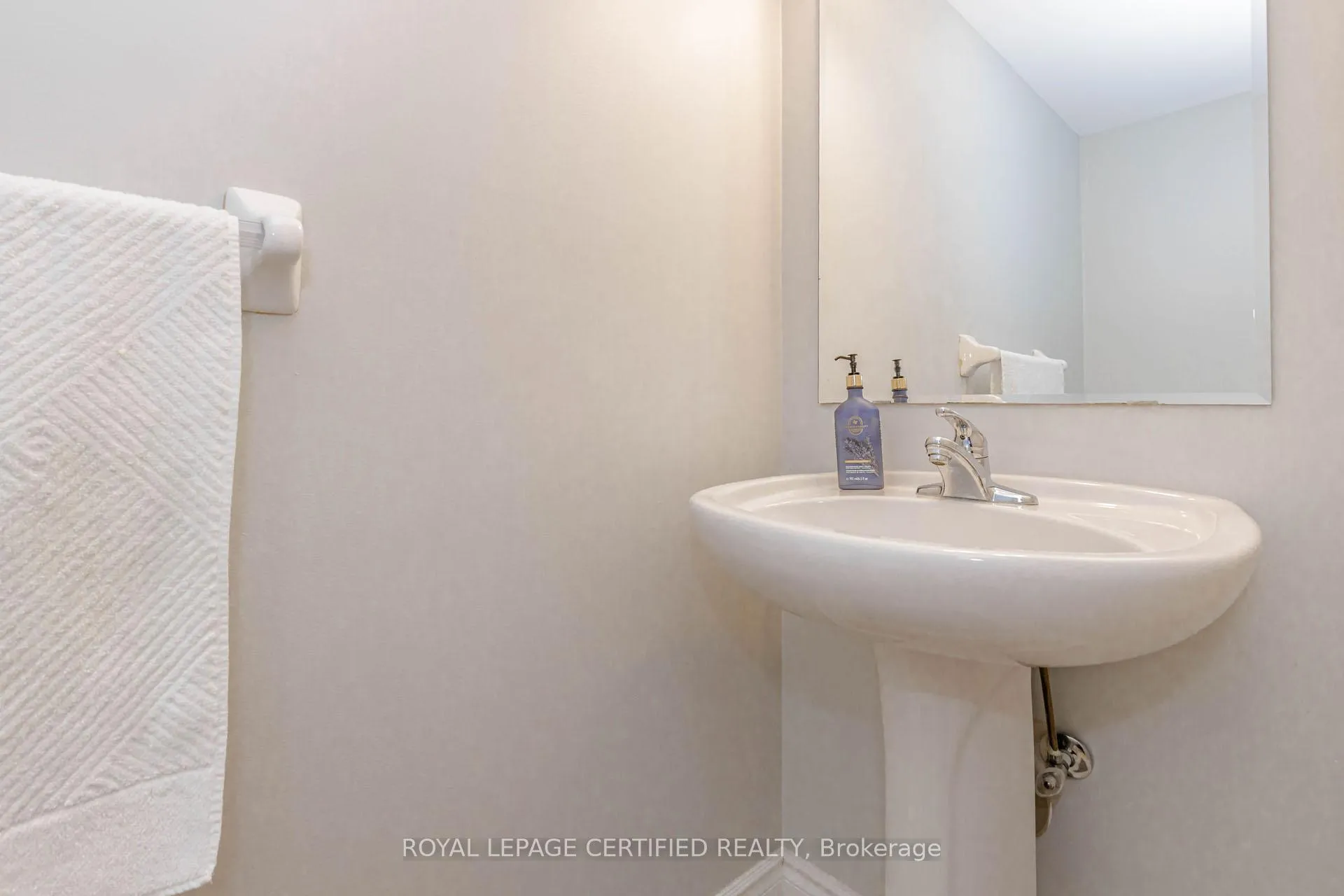 Photo 23 of 557 Speyer Circle, Milton, Harrison — HOMEH