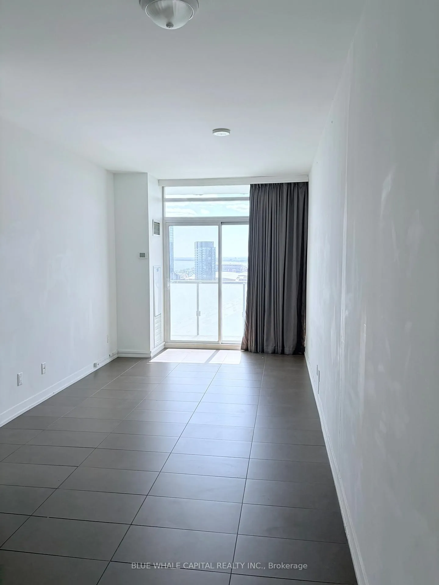 Photo 4 of Unit 2112, 170 Fort York Boulevard, Toronto, Waterfront Communities — HOMEH