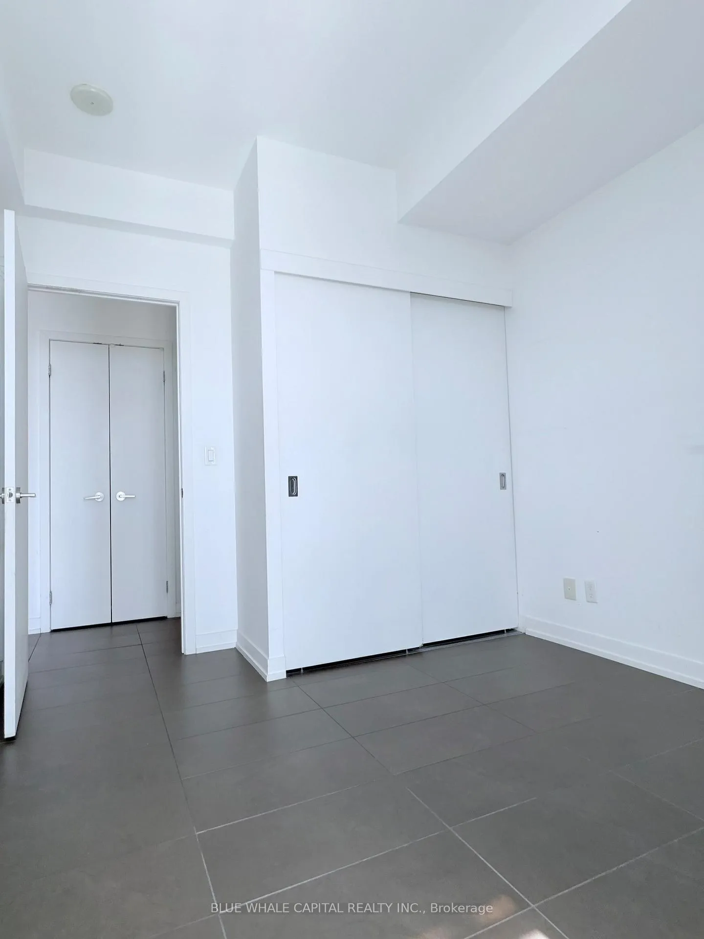 Photo 5 of Unit 2112, 170 Fort York Boulevard, Toronto, Waterfront Communities — HOMEH