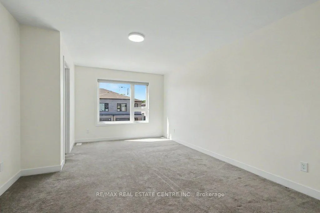 Photo 15 of 87 Pony Way, Kitchener — HOMEH