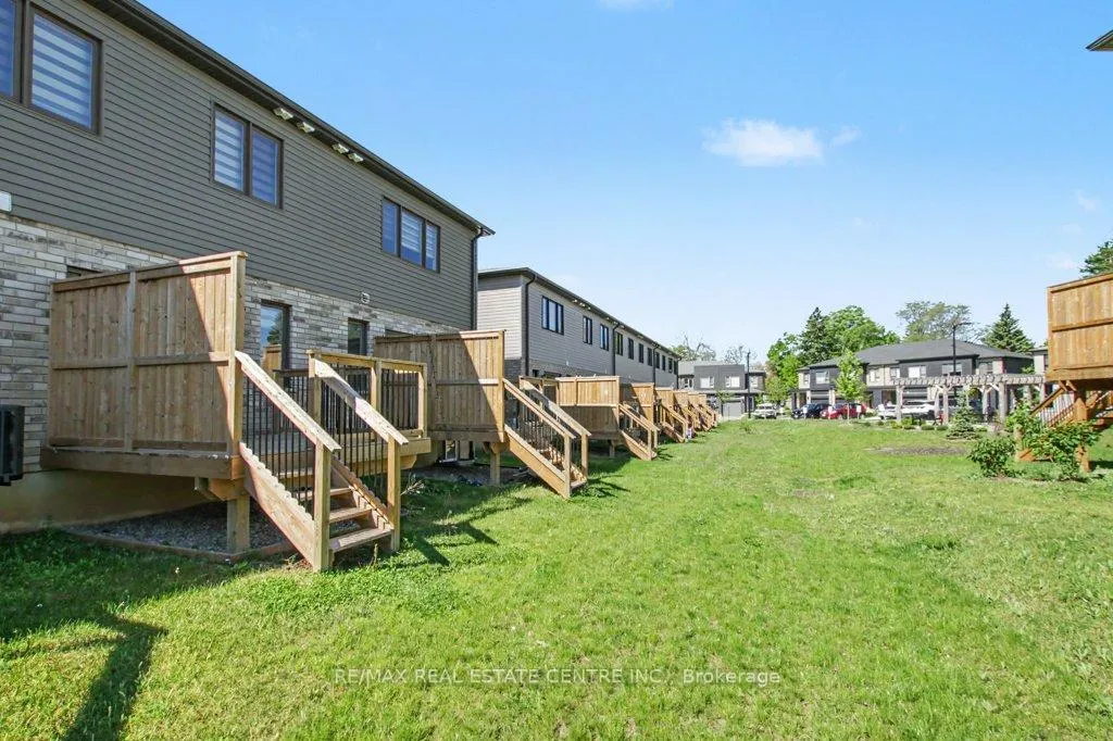Photo 26 of 87 Pony Way, Kitchener — HOMEH