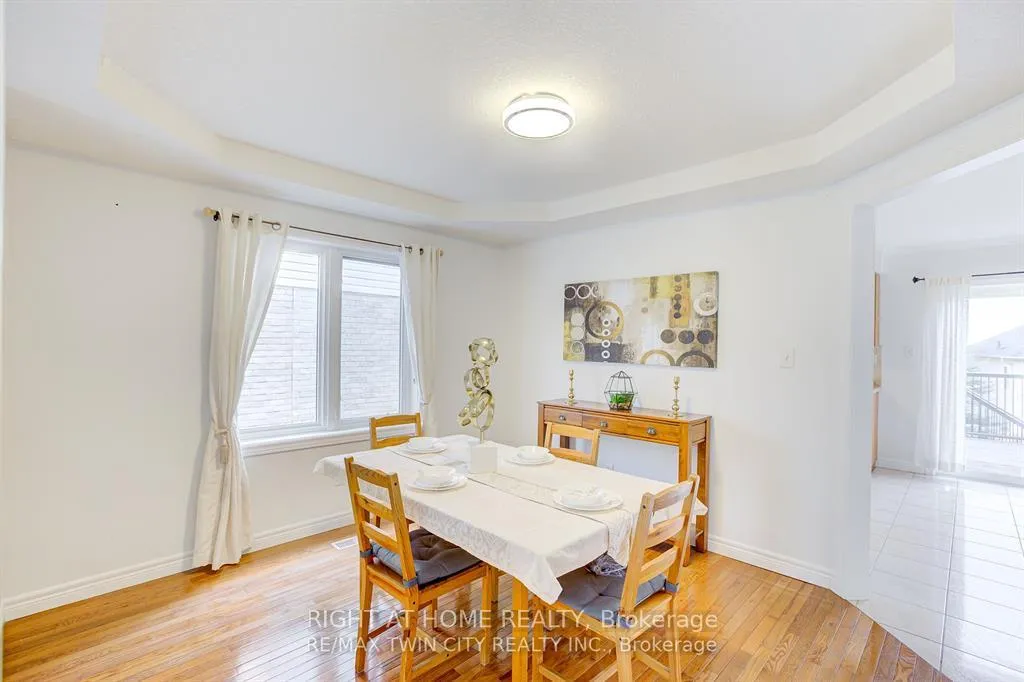 Photo 9 of Unit UPPER, 138 Apple Ridge Drive, Kitchener — HOMEH