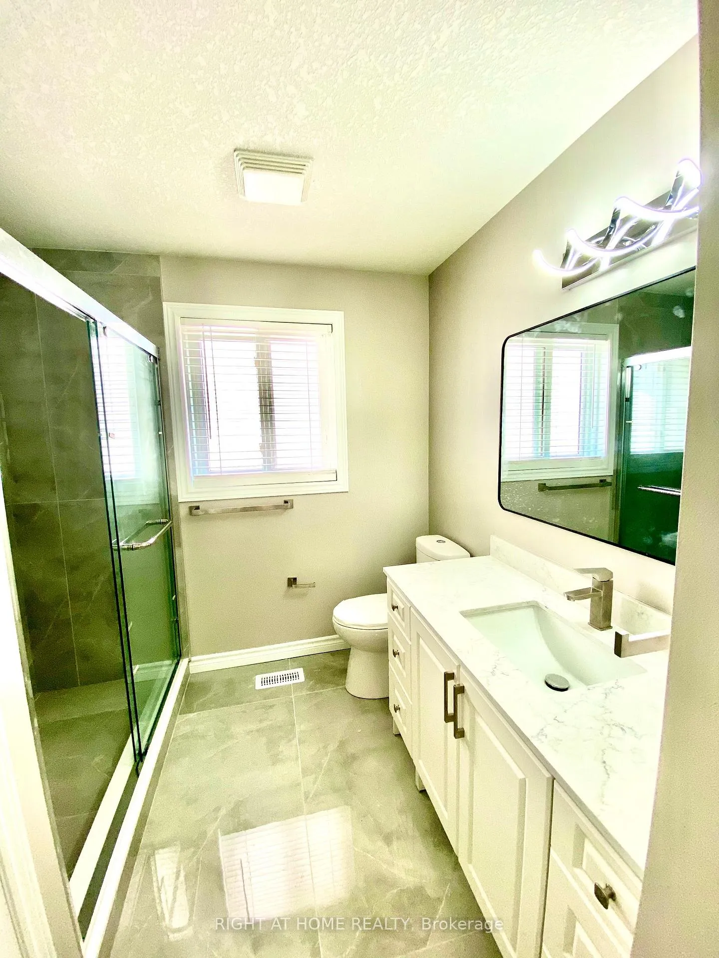 Photo 22 of Unit UPPER, 138 Apple Ridge Drive, Kitchener — HOMEH