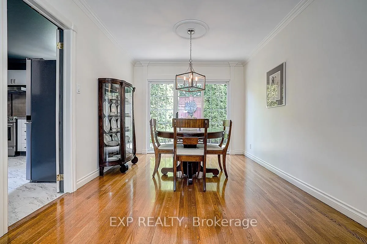 Photo 5 of 62 Kempsell Crescent, North York, Don Valley Village — HOMEH