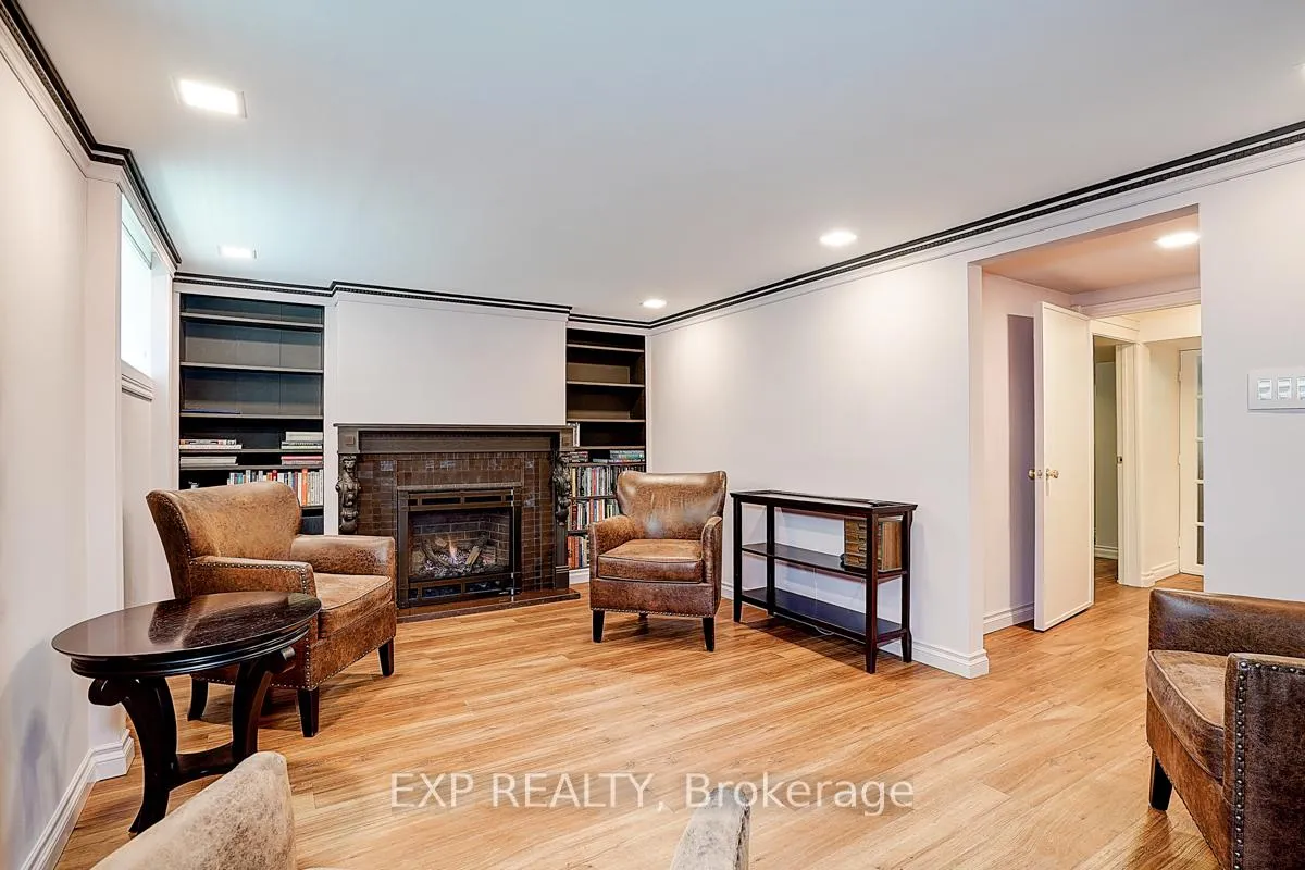 Photo 16 of 62 Kempsell Crescent, North York, Don Valley Village — HOMEH