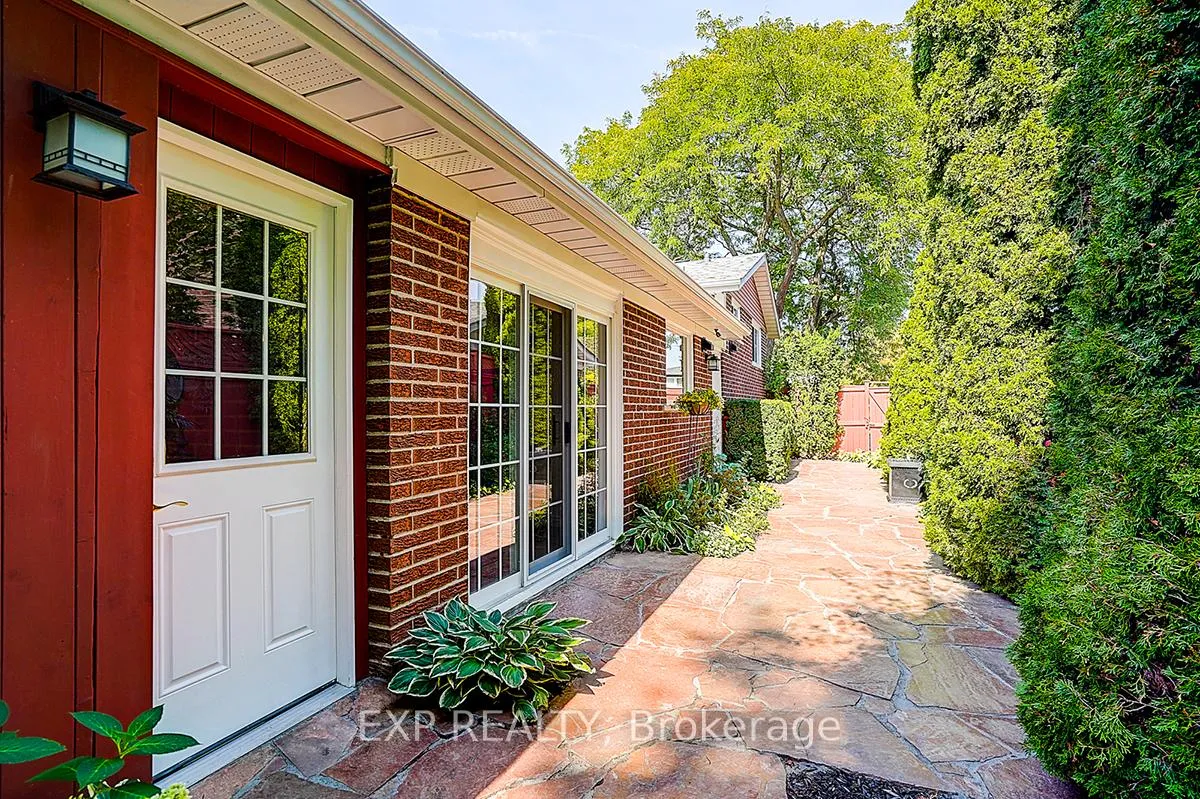 Photo 20 of 62 Kempsell Crescent, North York, Don Valley Village — HOMEH