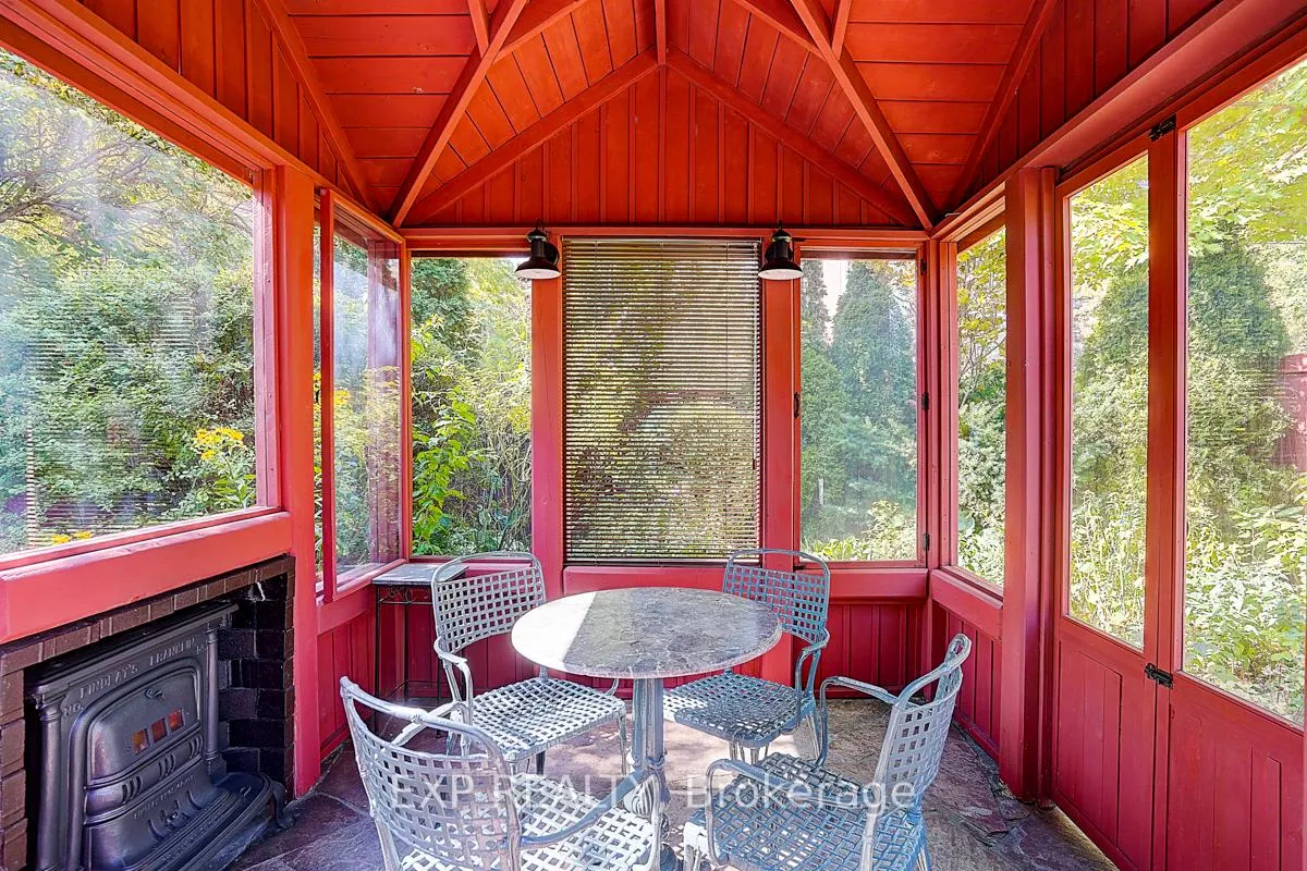 Photo 23 of 62 Kempsell Crescent, North York, Don Valley Village — HOMEH