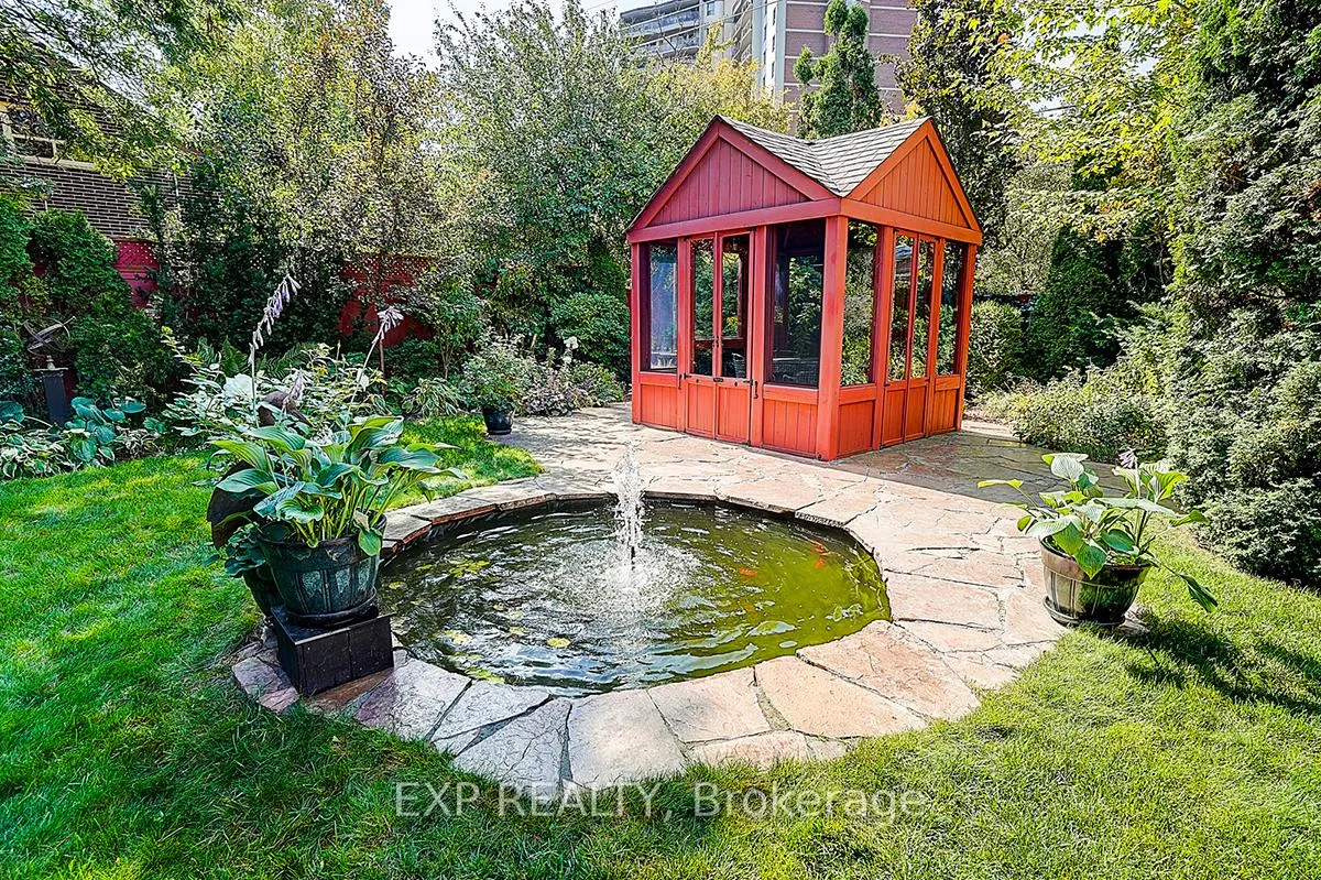 Photo 25 of 62 Kempsell Crescent, North York, Don Valley Village — HOMEH