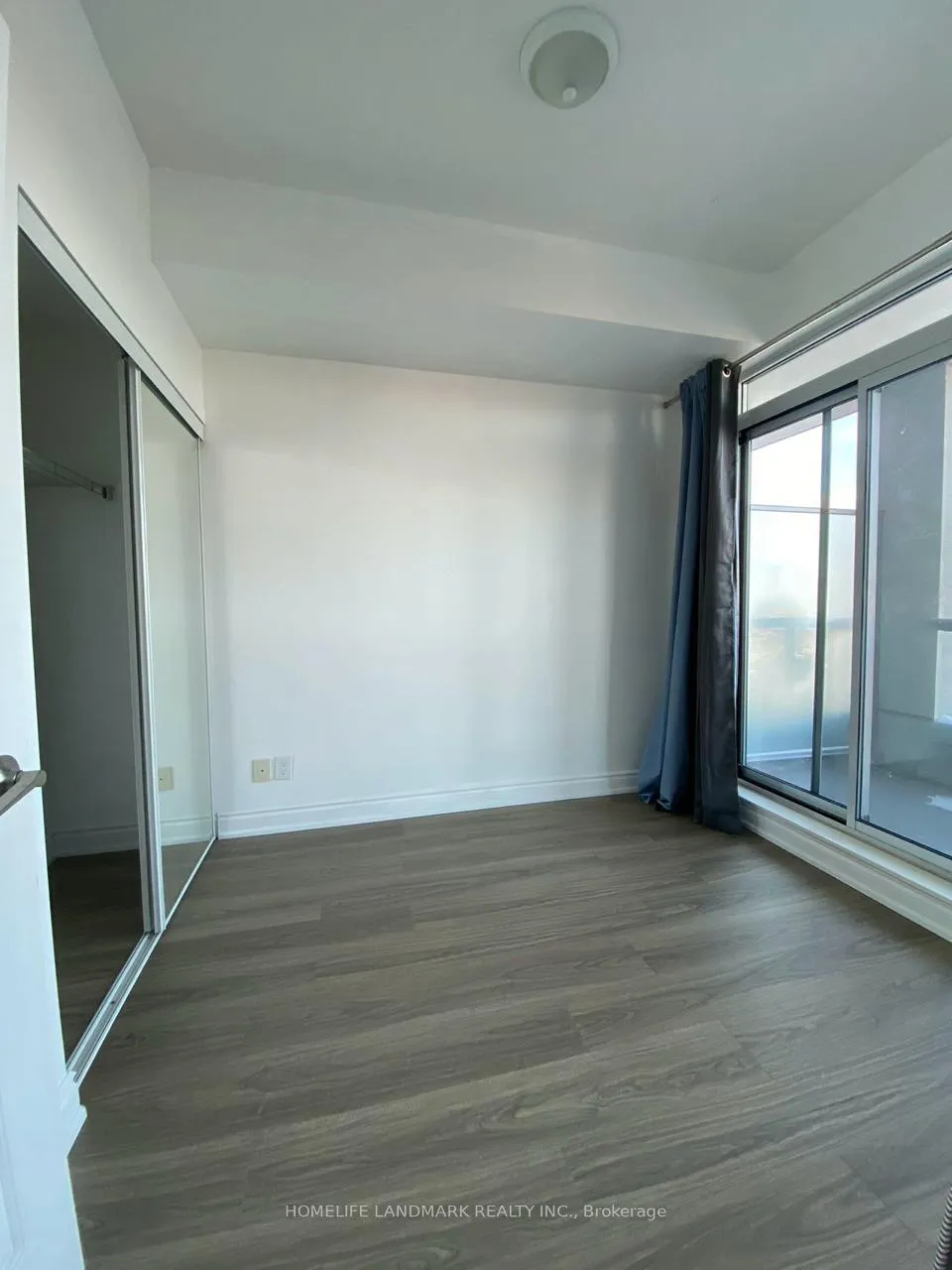 Photo 2 of Unit 1904, 30 Herons Hill Way, North York, Henry Farm — HOMEH