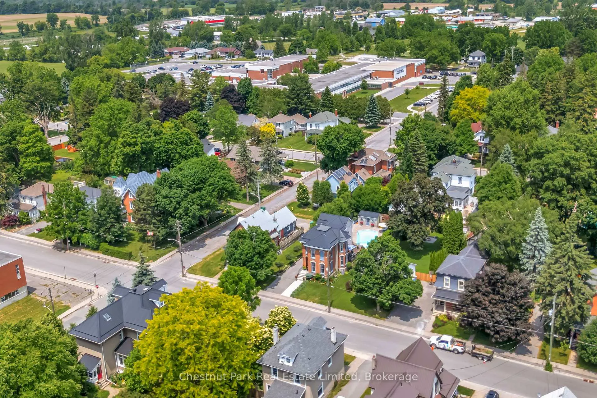 Photo 51 of 26 Centre Street, Prince Edward County, Picton Ward — HOMEH