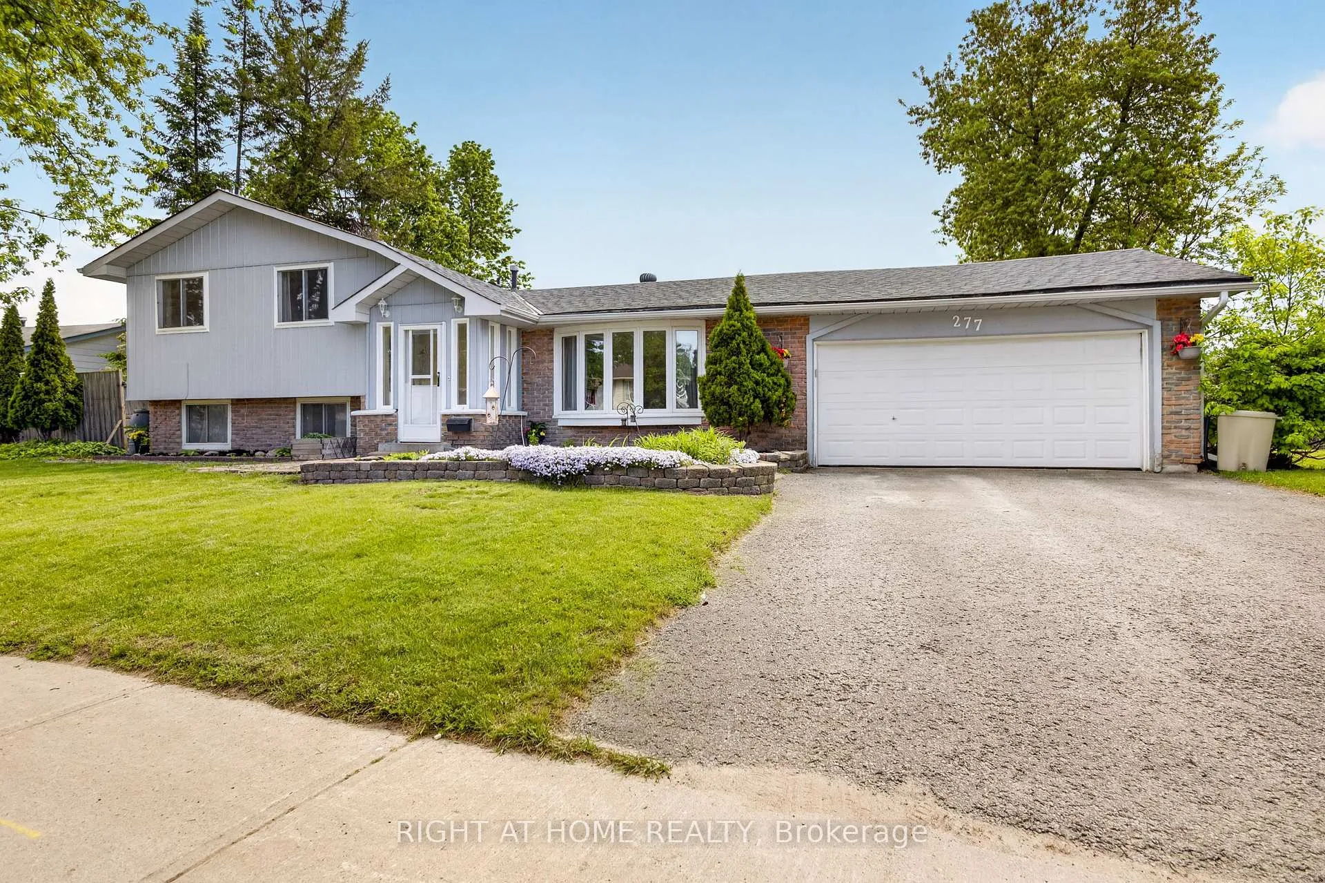 Photo 1 of 277 Pine Street, Barrie, Bayshore — HOMEH