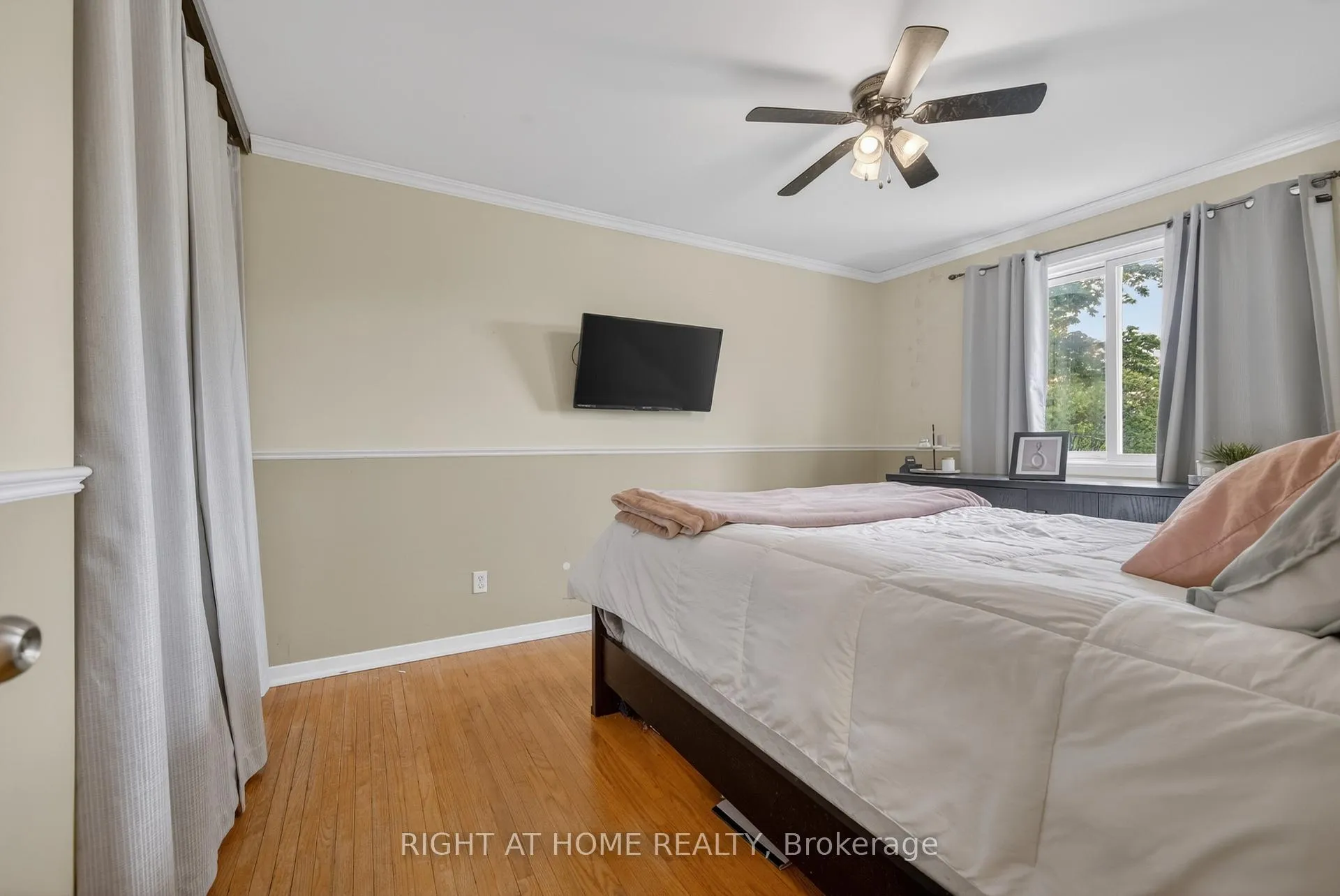 Photo 28 of 277 Pine Street, Barrie, Bayshore — HOMEH