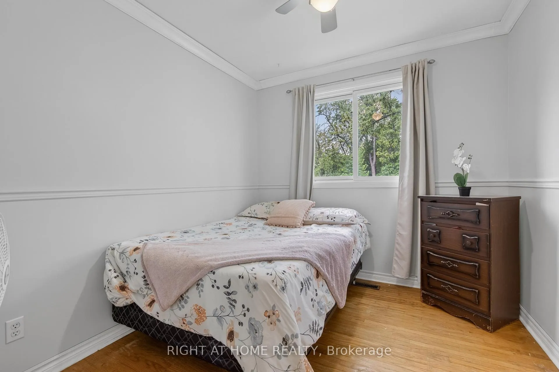 Photo 34 of 277 Pine Street, Barrie, Bayshore — HOMEH