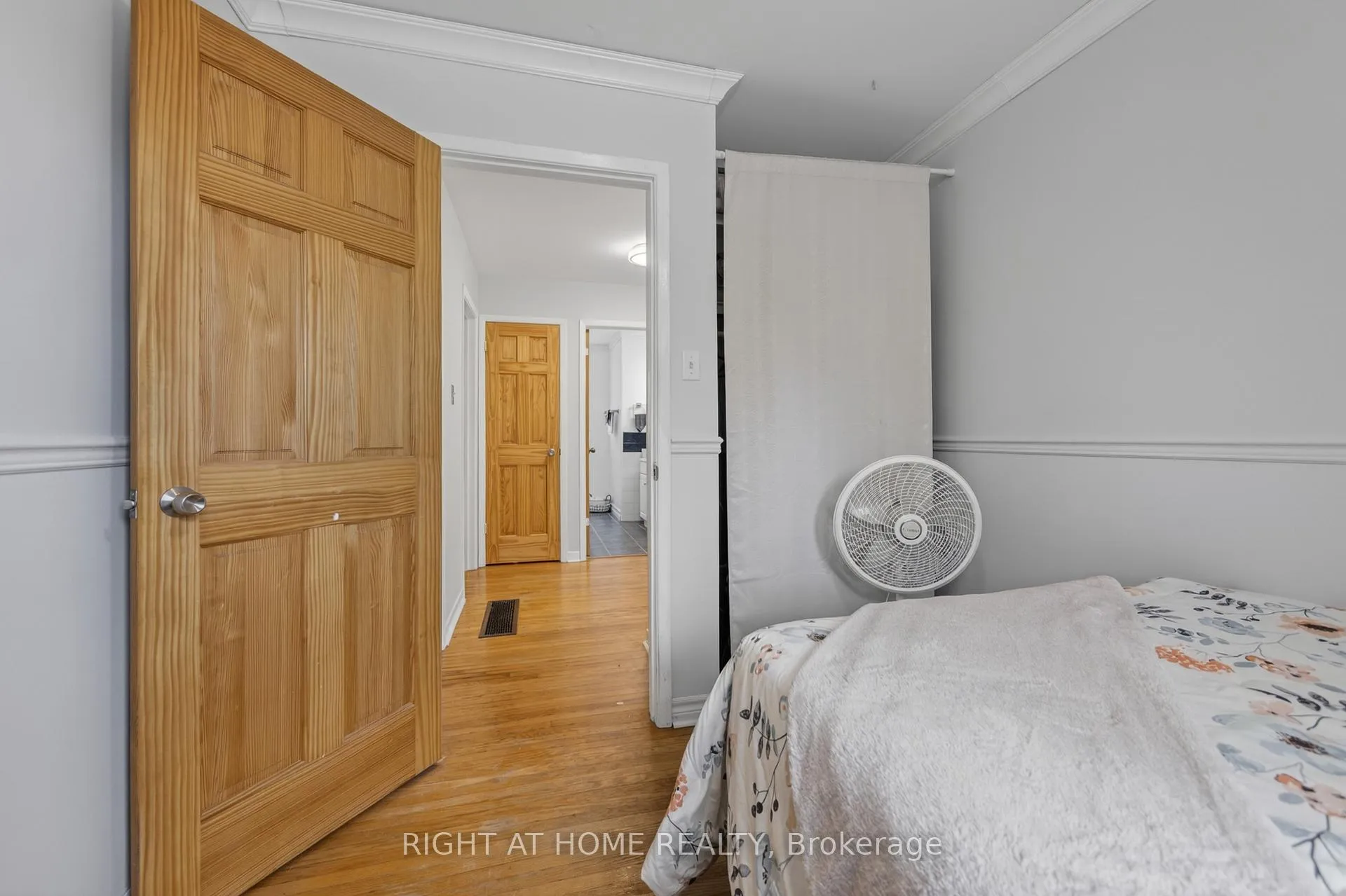 Photo 35 of 277 Pine Street, Barrie, Bayshore — HOMEH