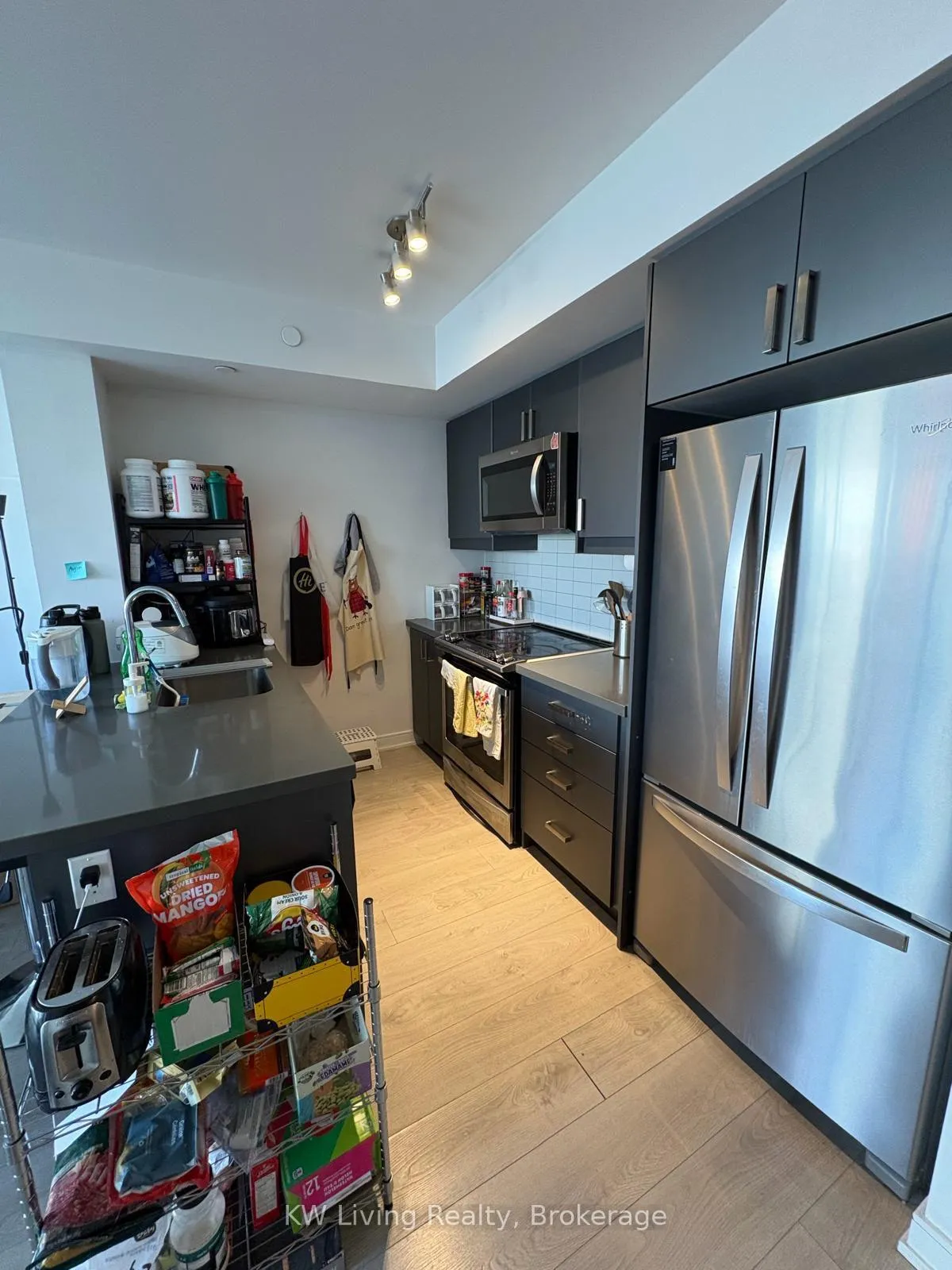 Photo 6 of Unit 807, 50 Wellesley Street E, Toronto, Church-Yonge Corridor — HOMEH