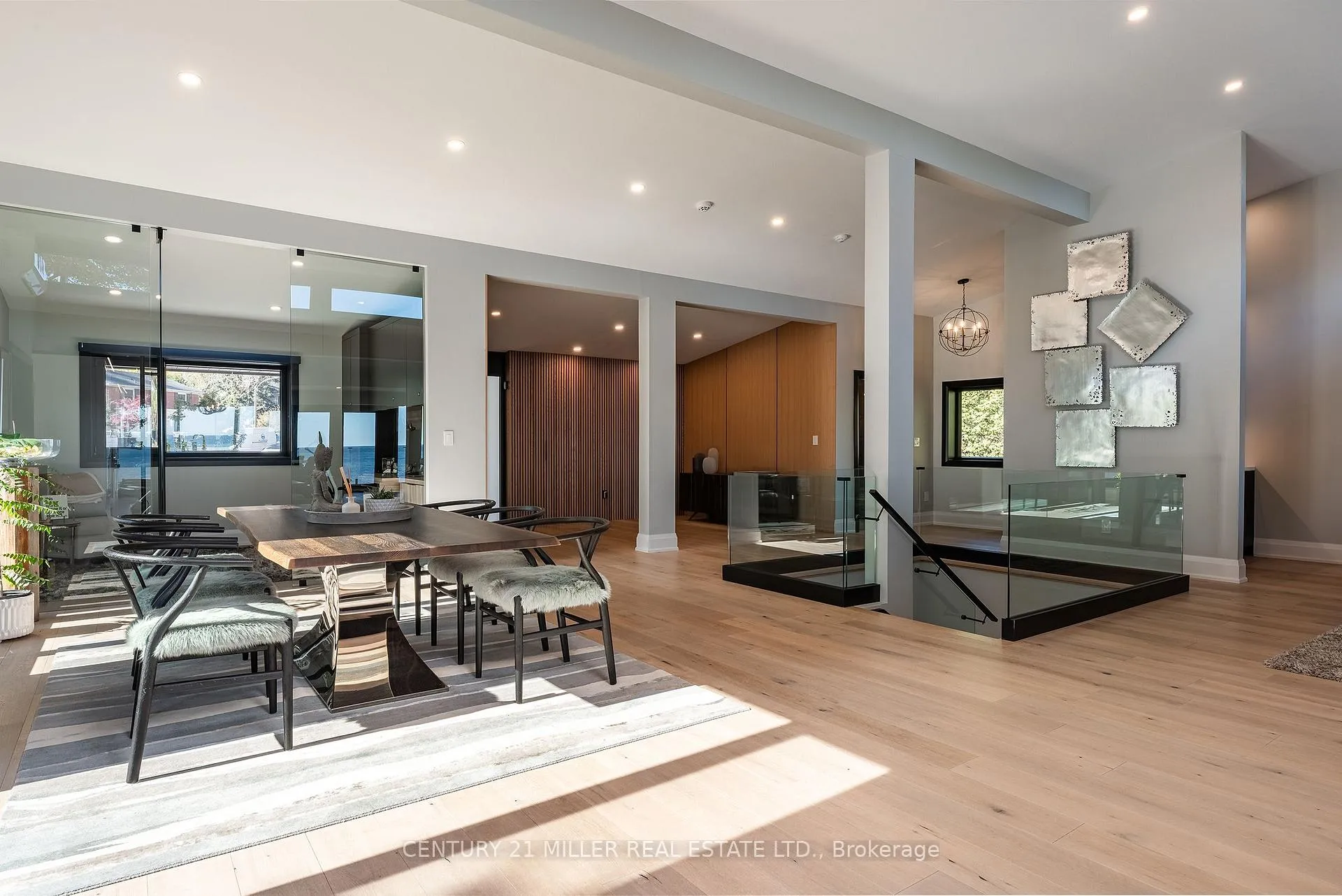 Photo 8 of 121 Edgecliffe Place, Burlington, Appleby — HOMEH