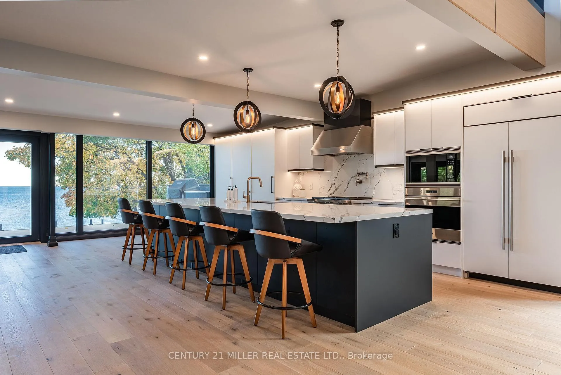 Photo 10 of 121 Edgecliffe Place, Burlington, Appleby — HOMEH