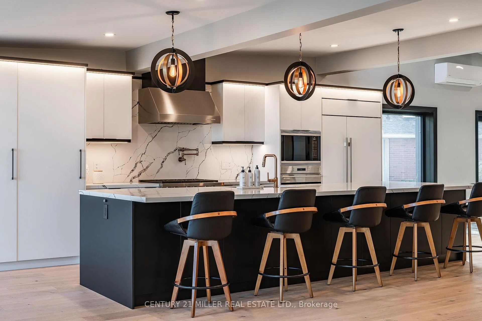 Photo 11 of 121 Edgecliffe Place, Burlington, Appleby — HOMEH